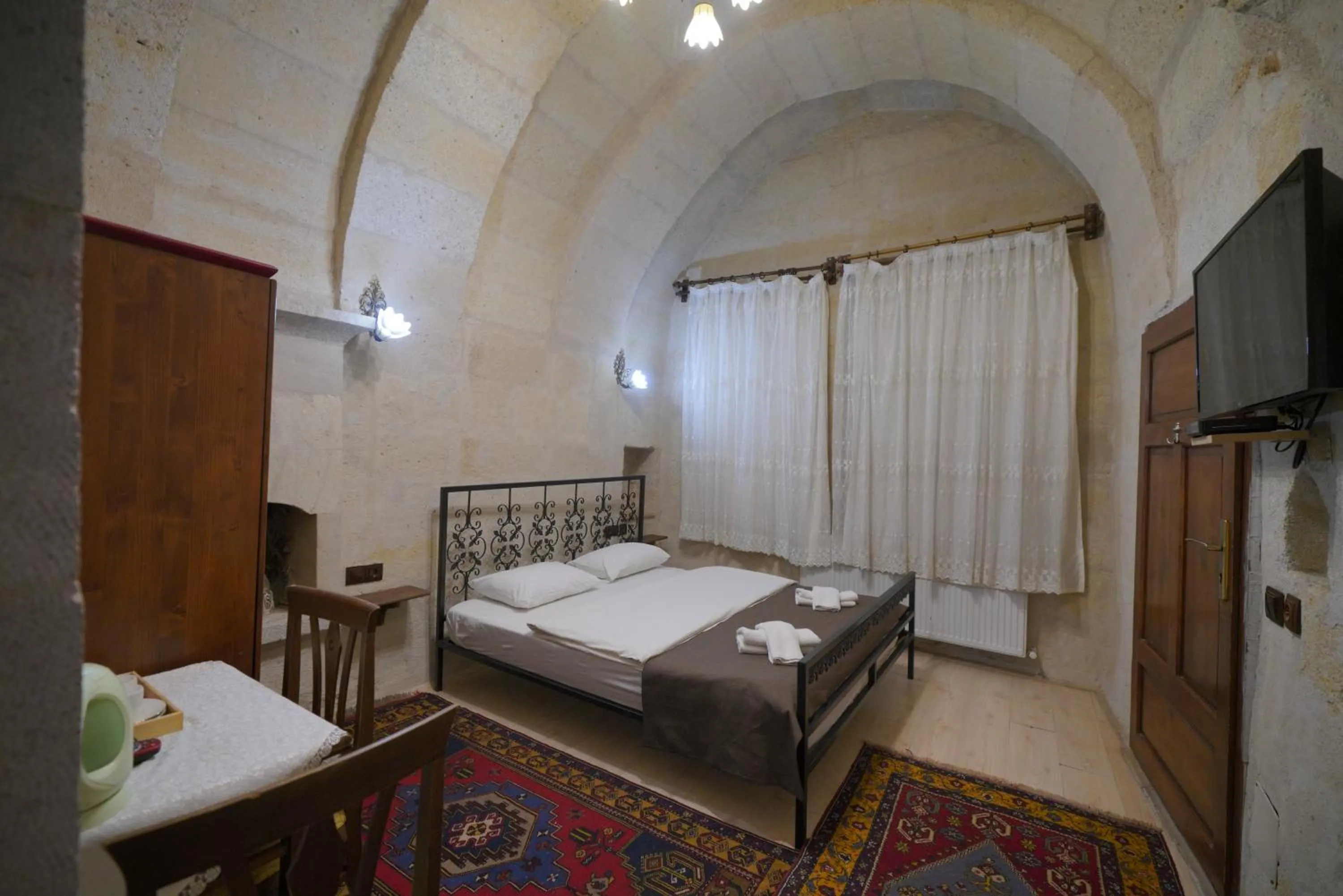 Bed in View Cave Hotel