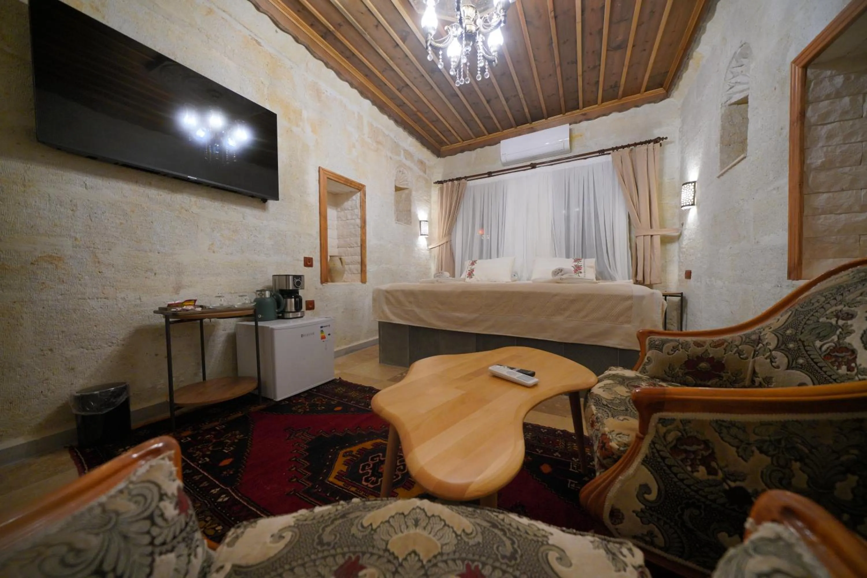 Bed in View Cave Hotel