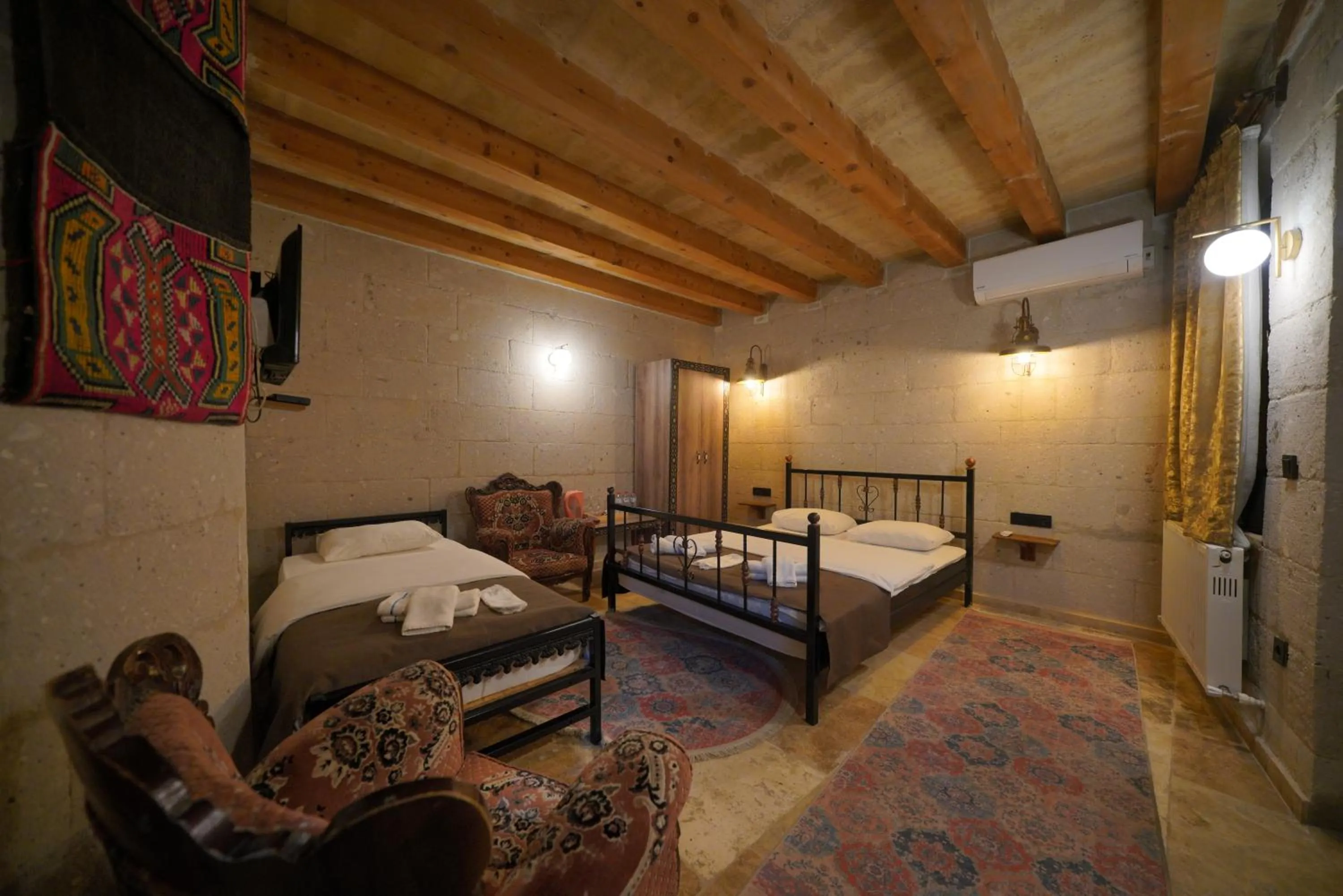 Bed in View Cave Hotel