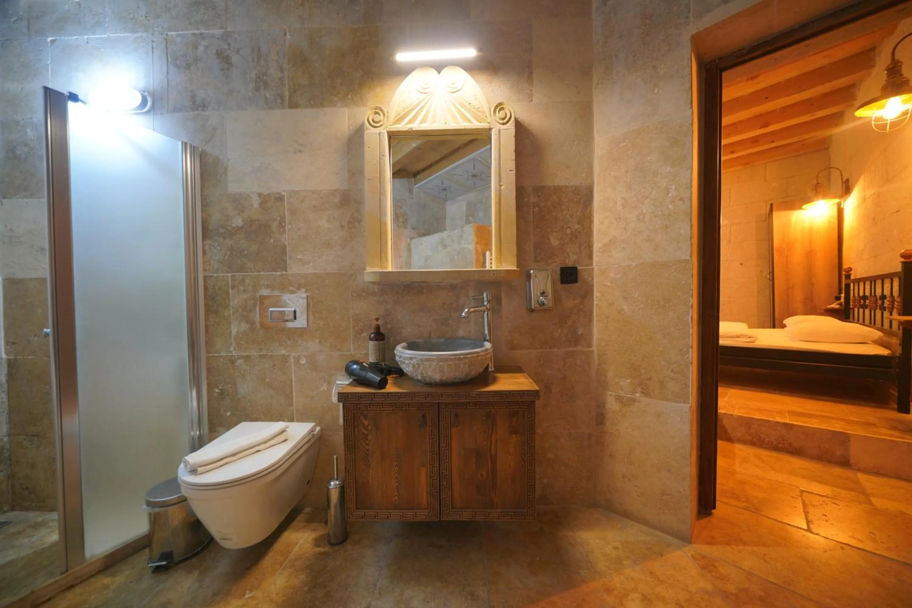 Shower in View Cave Hotel