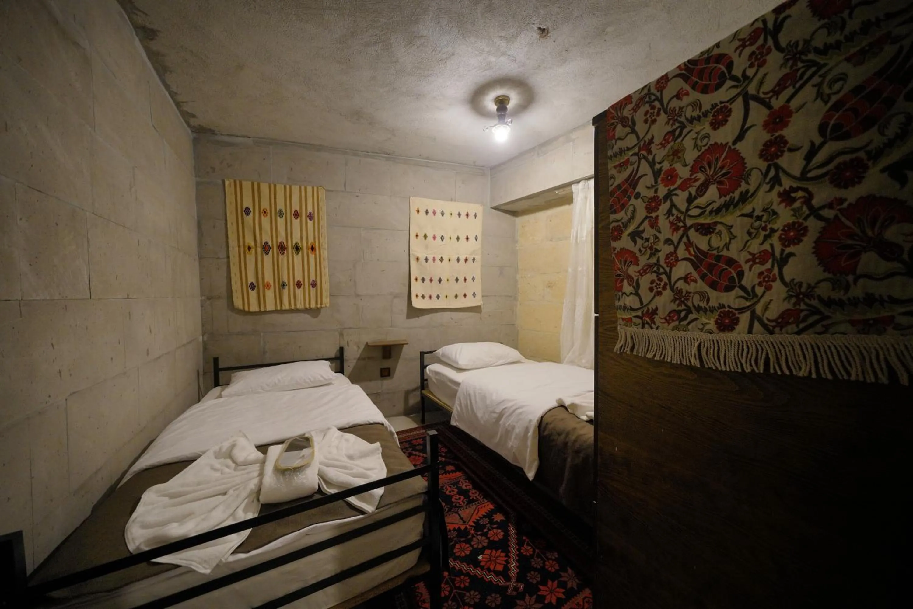 Bed in View Cave Hotel