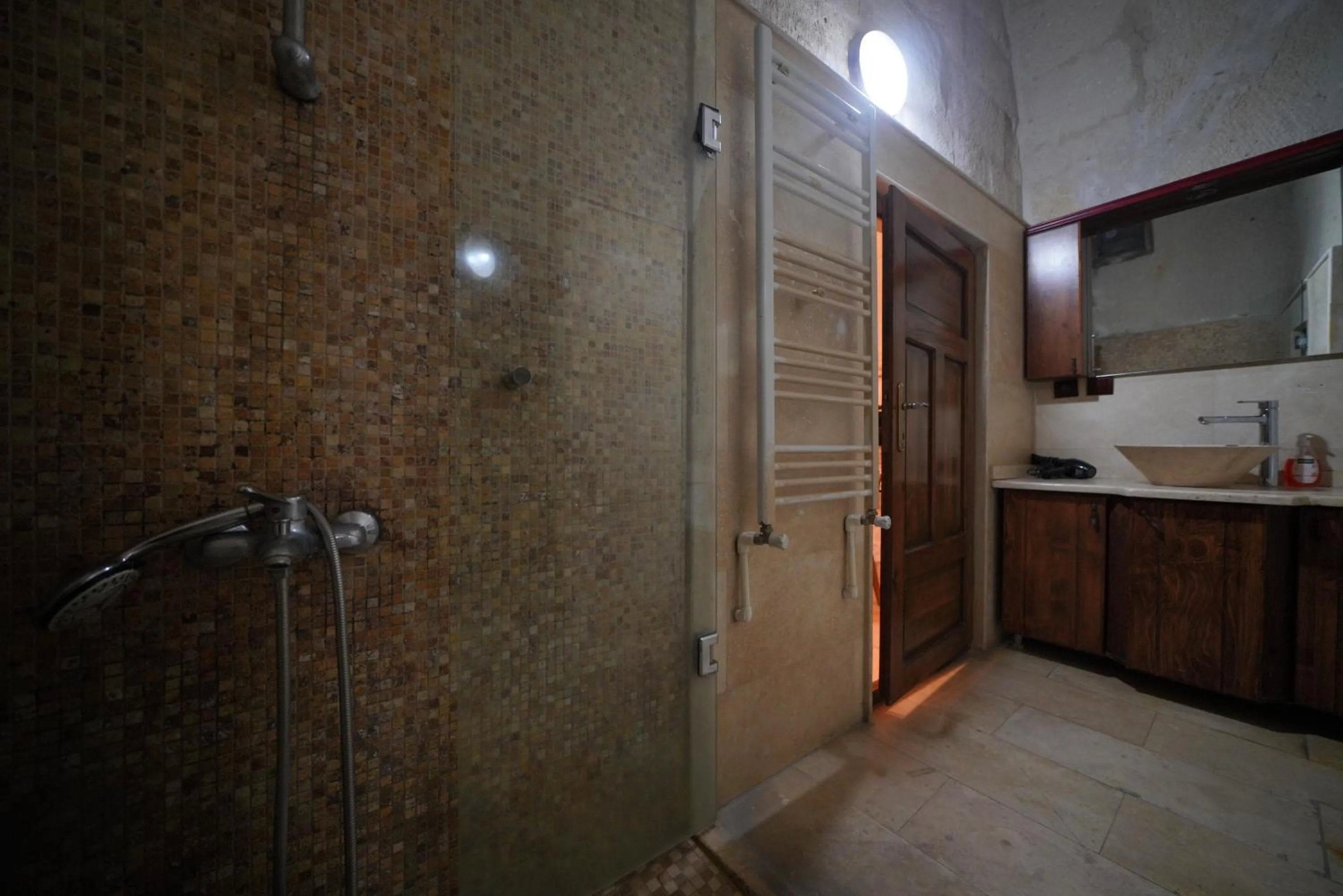 Shower in View Cave Hotel