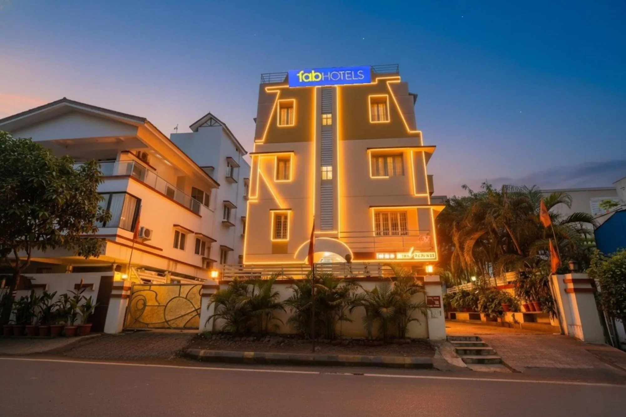 FabHotel Shree Swami, Nr Bird Valley Udyan