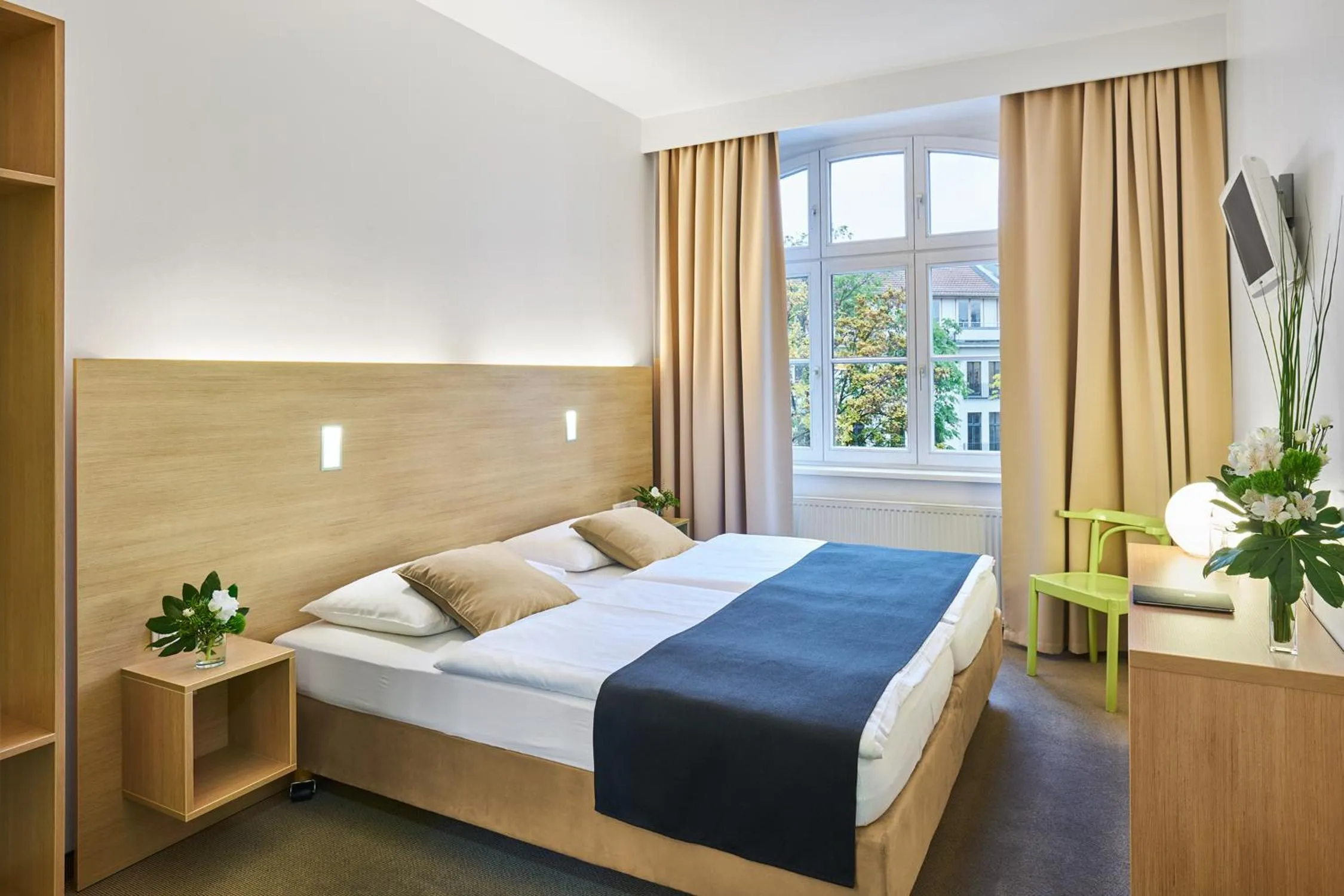 Bedroom, Bed in Hotel 38