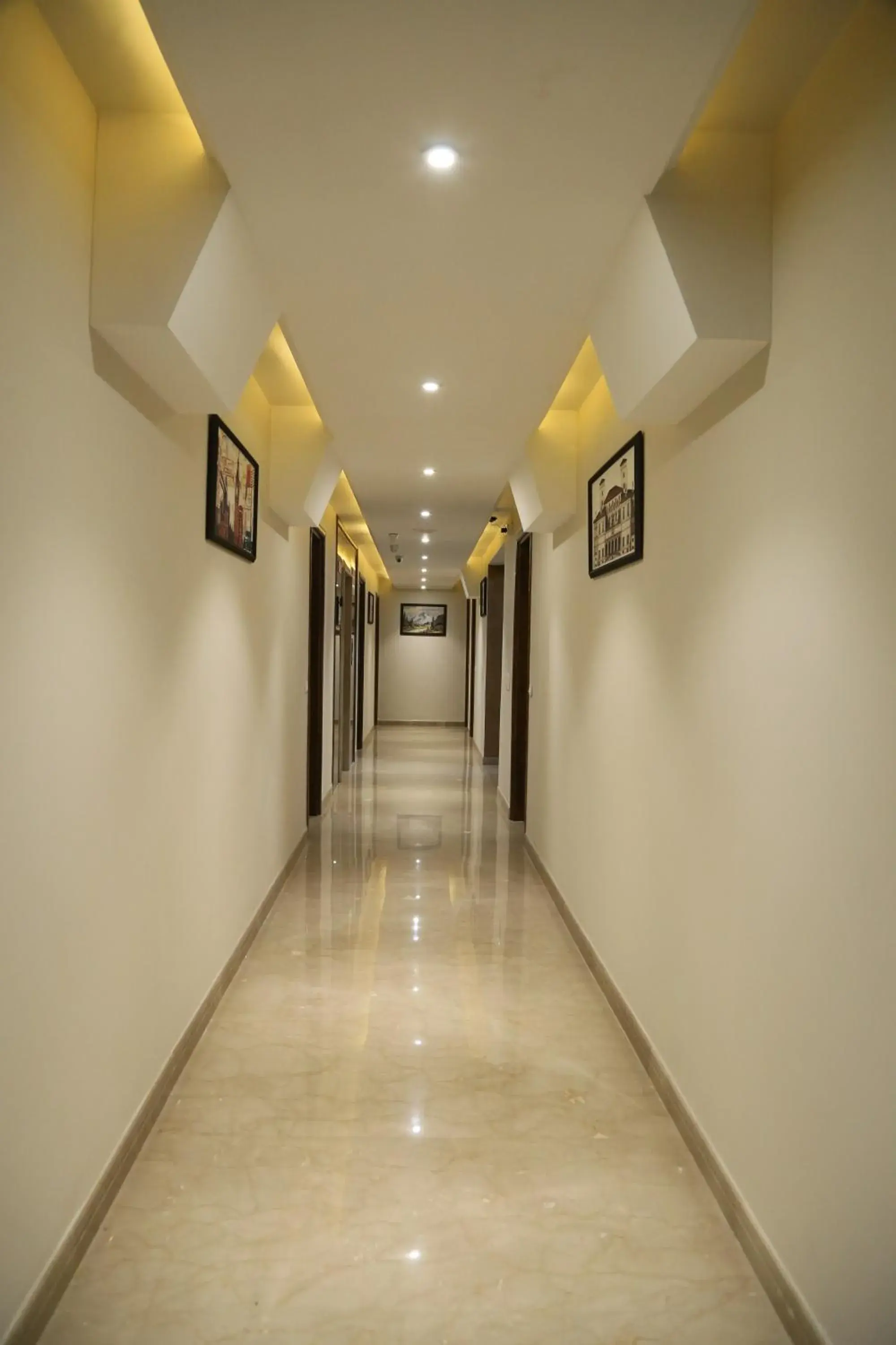 Property building in Hotel Magic Tree Karol Bagh Metro Station New Delhi Property building in Hotel Magic Tree Karol Bagh Metro Station New Delhi