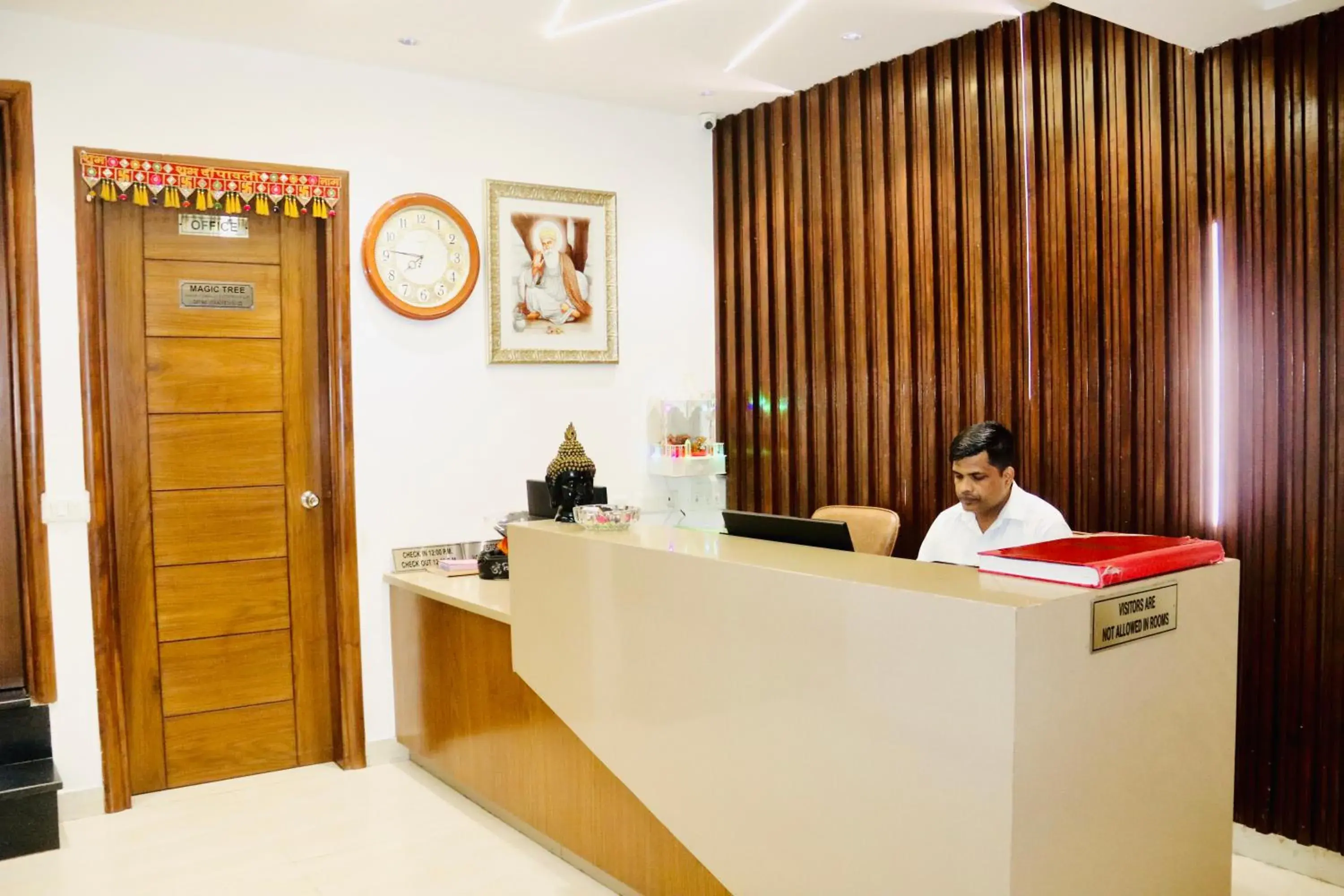 Lobby or reception in Hotel Magic Tree Karol Bagh Metro Station New Delhi Lobby or reception in Hotel Magic Tree Karol Bagh Metro Station New Delhi