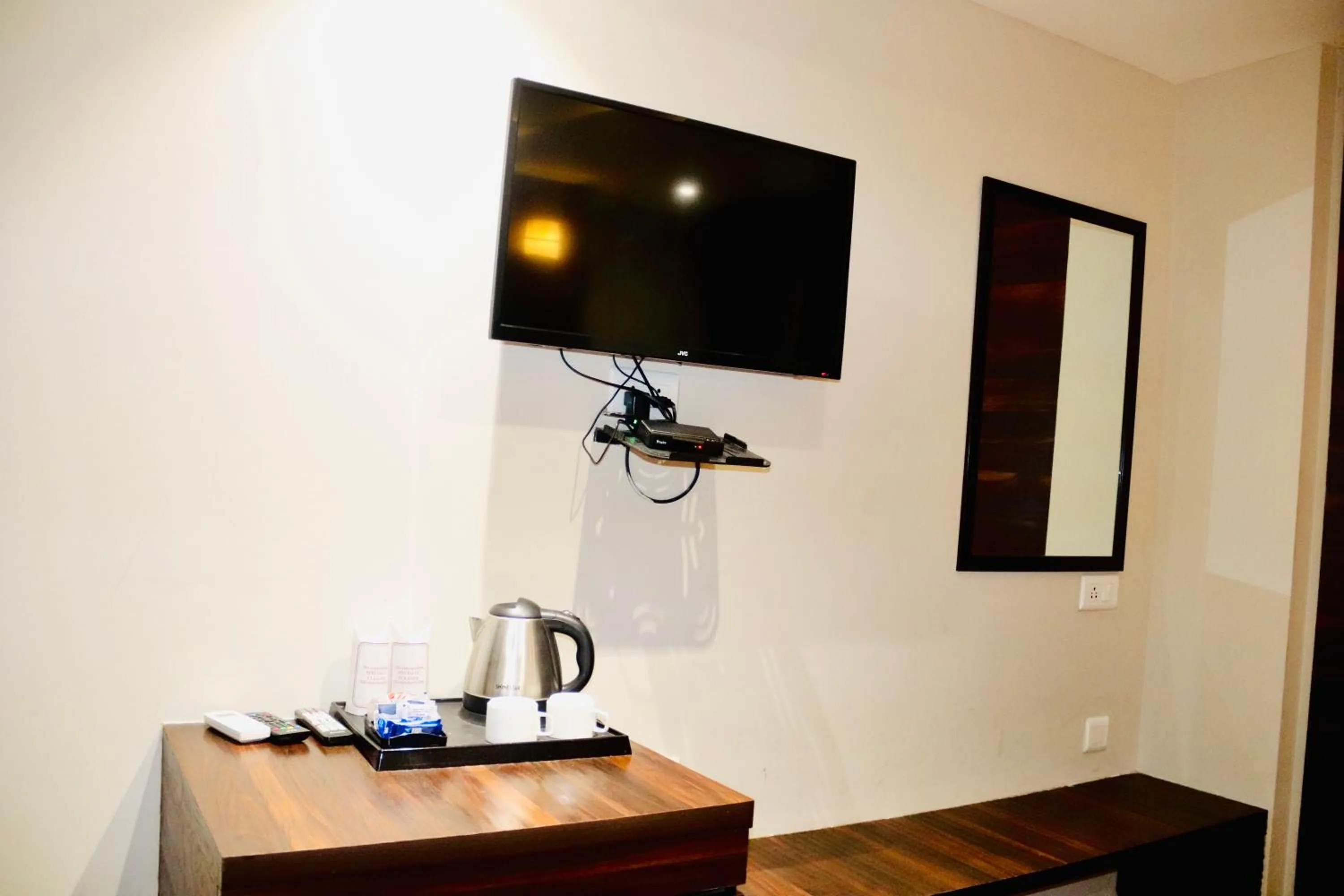 TV and multimedia in Hotel Magic Tree Karol Bagh Metro Station New Delhi