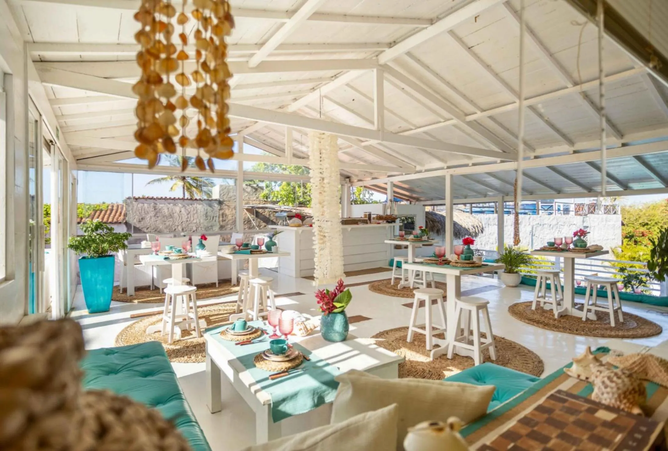 Dining area in Pousada Duna Beach