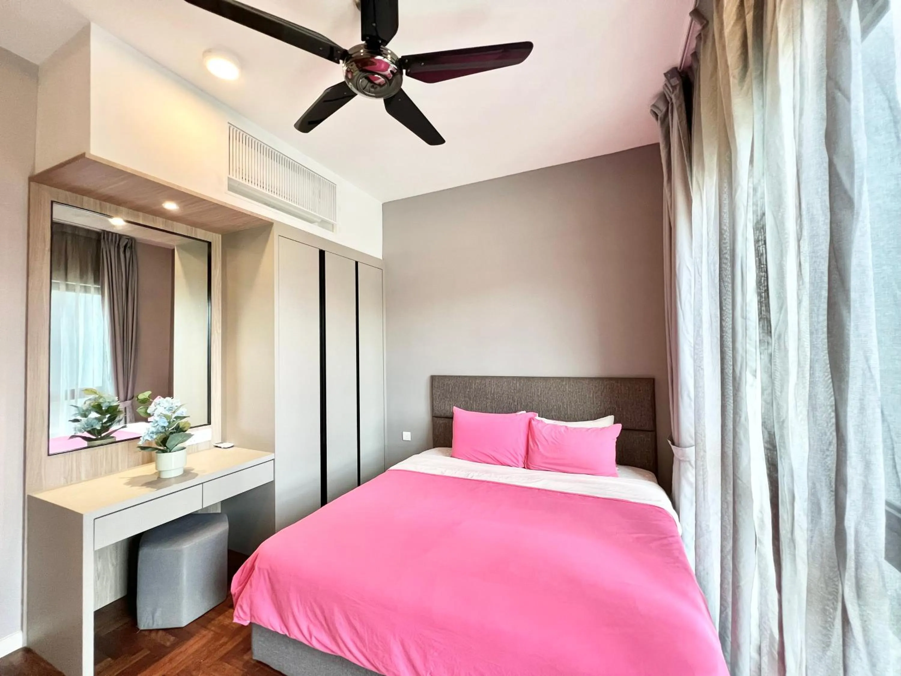 ELECTUS HOME at Vista Residences Genting - FREE WiFi & TV Box & Parking