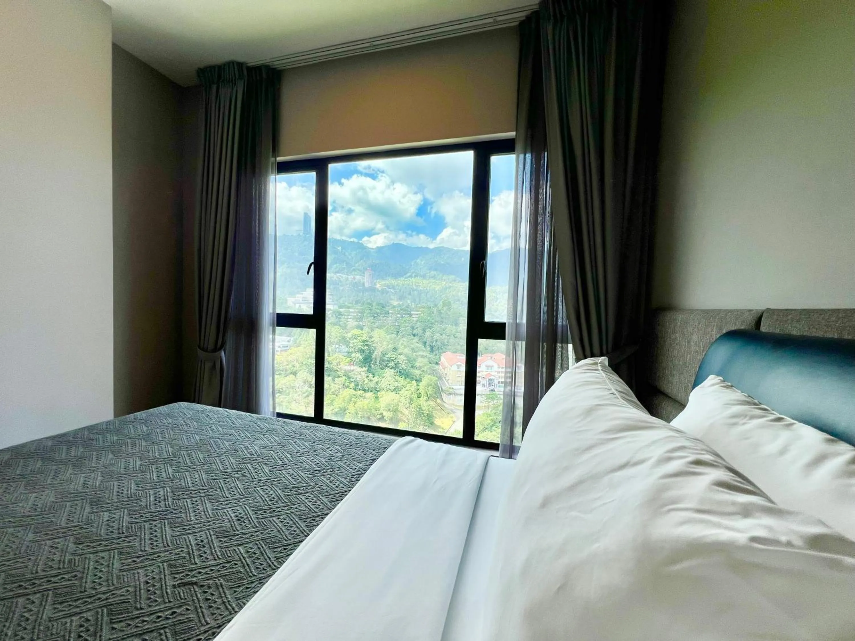 ELECTUS HOME at Vista Residences Genting - FREE WiFi & TV Box & Parking