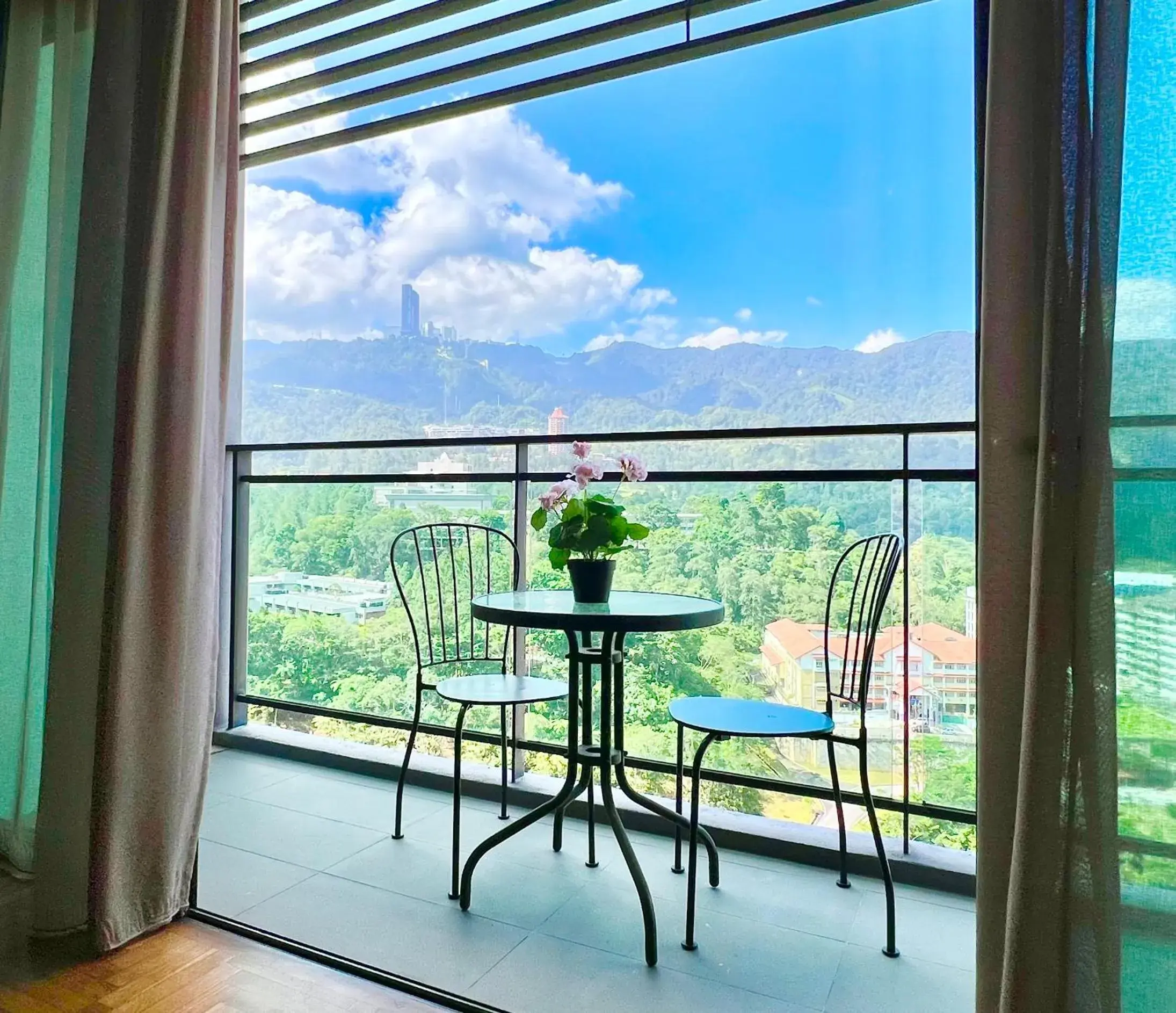 Two-Room Apartment in ELECTUS HOME at Vista Residences Genting - FREE WiFi & TV Box & Parking Two-Room Apartment in ELECTUS HOME at Vista Residences Genting - FREE WiFi & TV Box & Parking