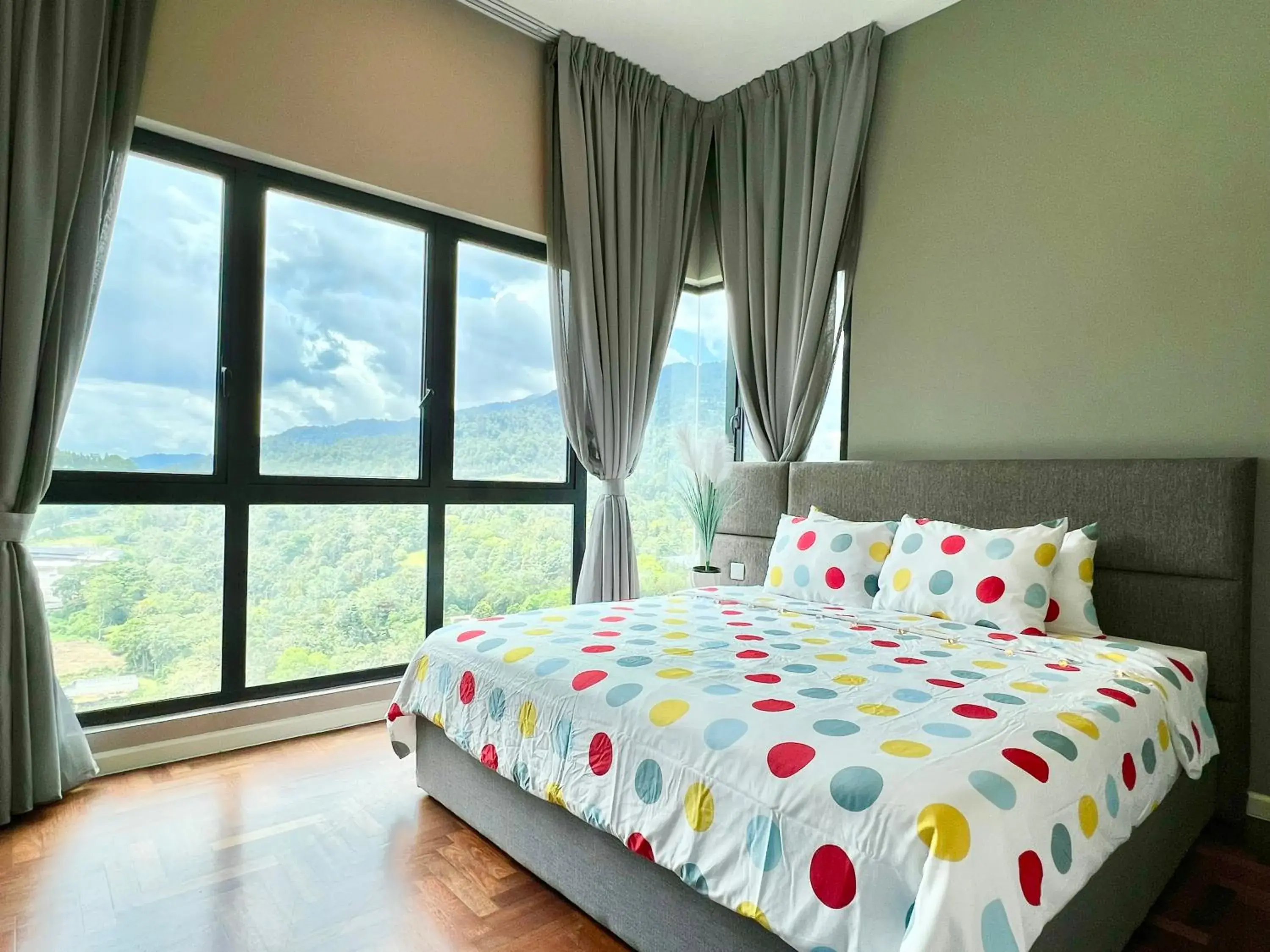 Three-Bedroom Apartment with Mountain View in ELECTUS HOME at Vista Residences Genting - FREE WiFi & TV Box & Parking Three-Bedroom Apartment with Mountain View in ELECTUS HOME at Vista Residences Genting - FREE WiFi & TV Box & Parking