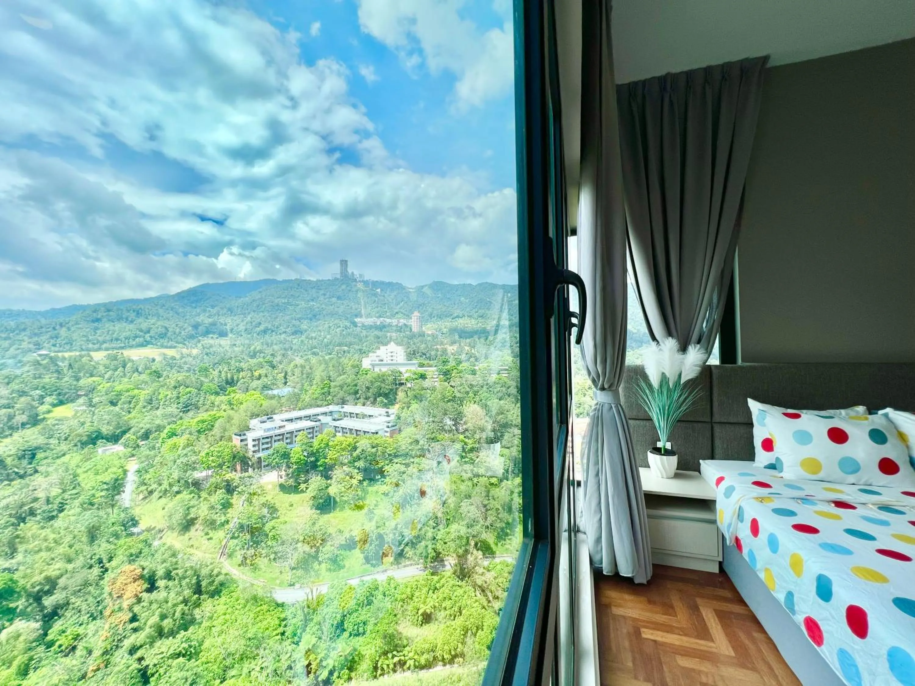 ELECTUS HOME at Vista Residences Genting - FREE WiFi & TV Box & Parking