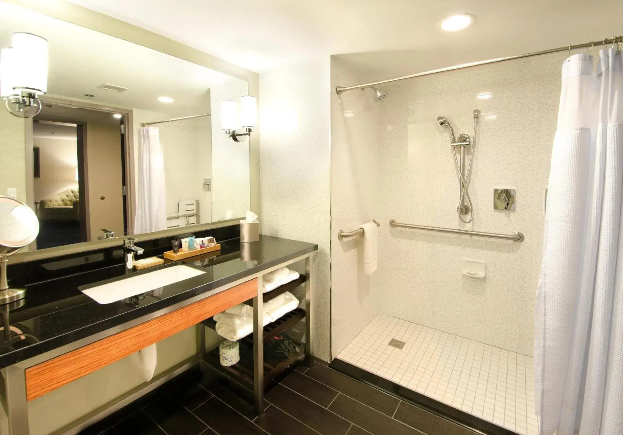 Junior King Suite with Mobility Accessible Tub in Crowne Plaza Princeton - Conference Center by IHG Junior King Suite with Mobility Accessible Tub in Crowne Plaza Princeton - Conference Center by IHG
