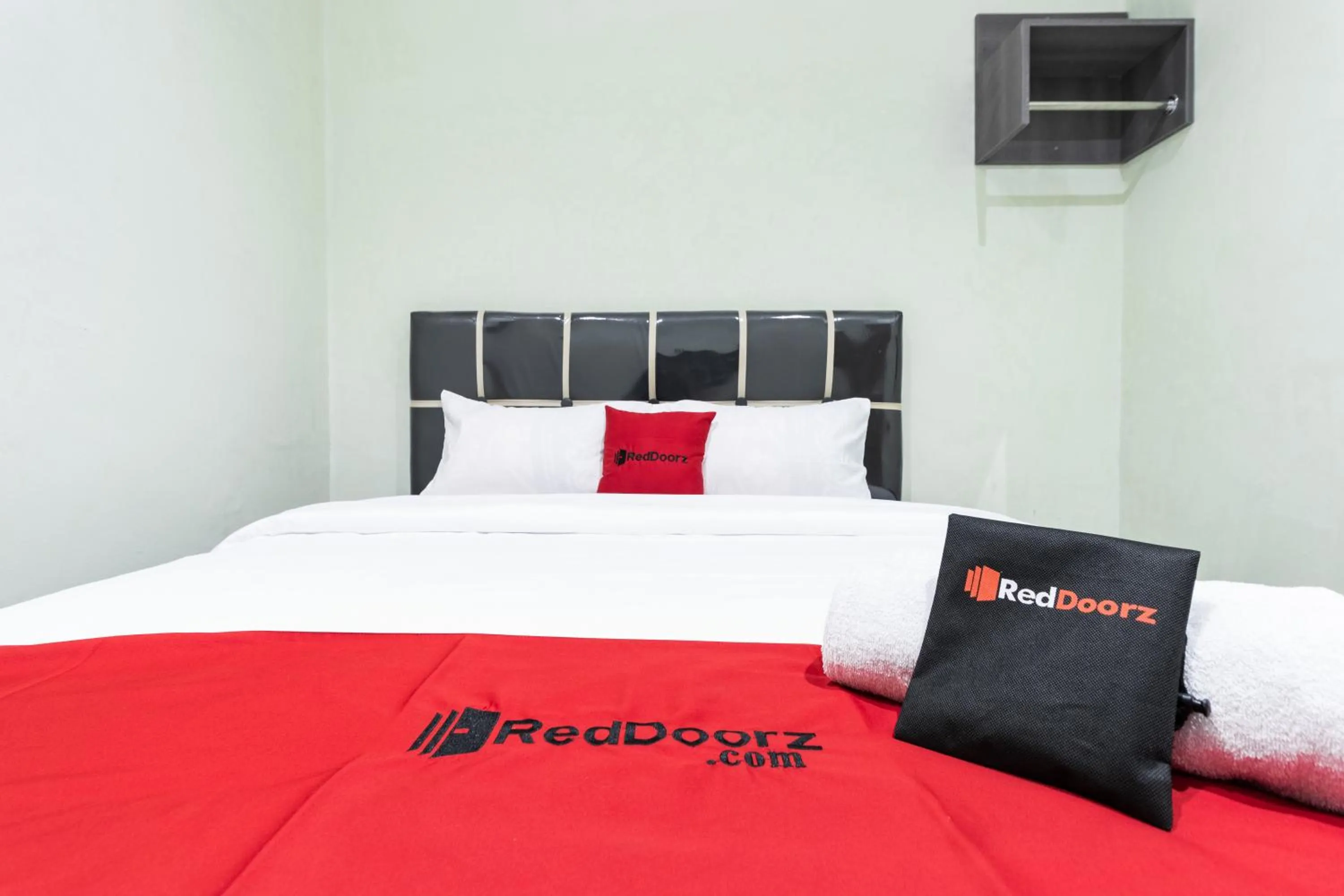Bed in RedDoorz near Medan Amplas