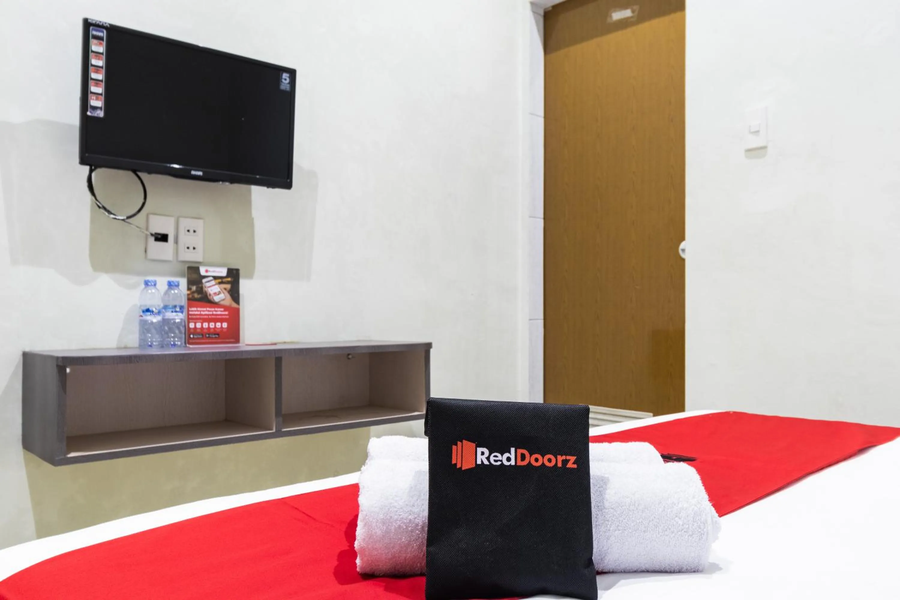 Bed in RedDoorz near Medan Amplas