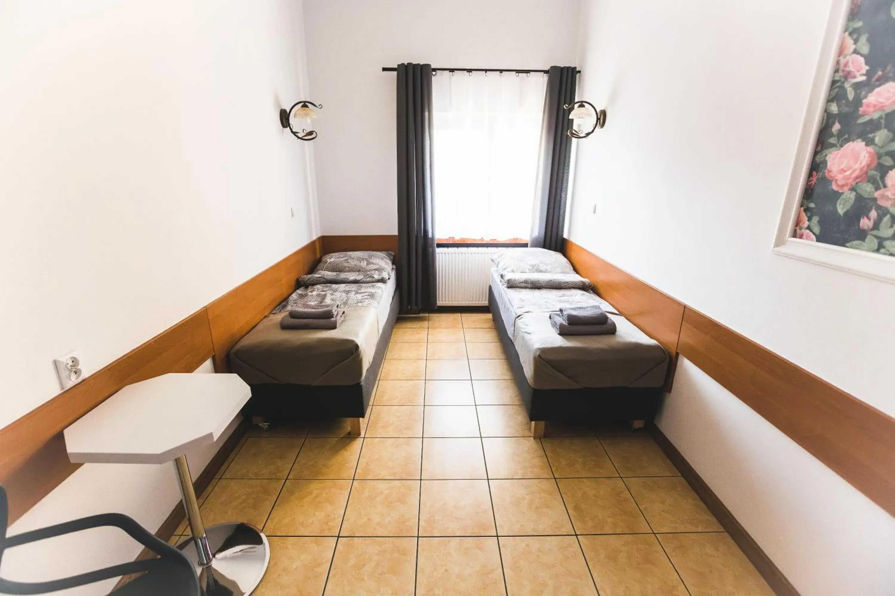 Small Twin Room - single occupancy in Pokoje LECH Small Twin Room - single occupancy in Pokoje LECH