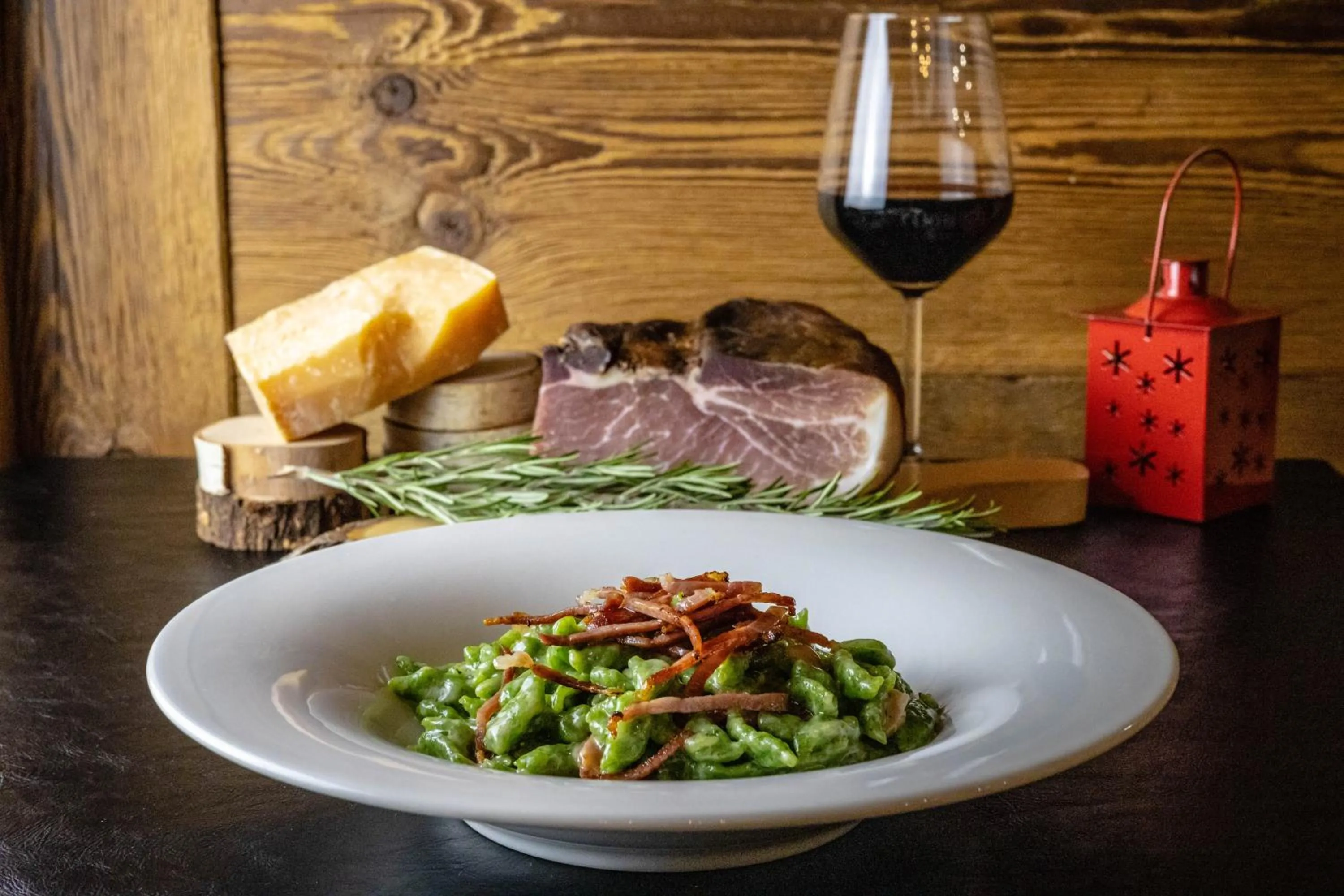 Restaurant/places to eat in Hotel Grizzly "Ski-in Ski-out"