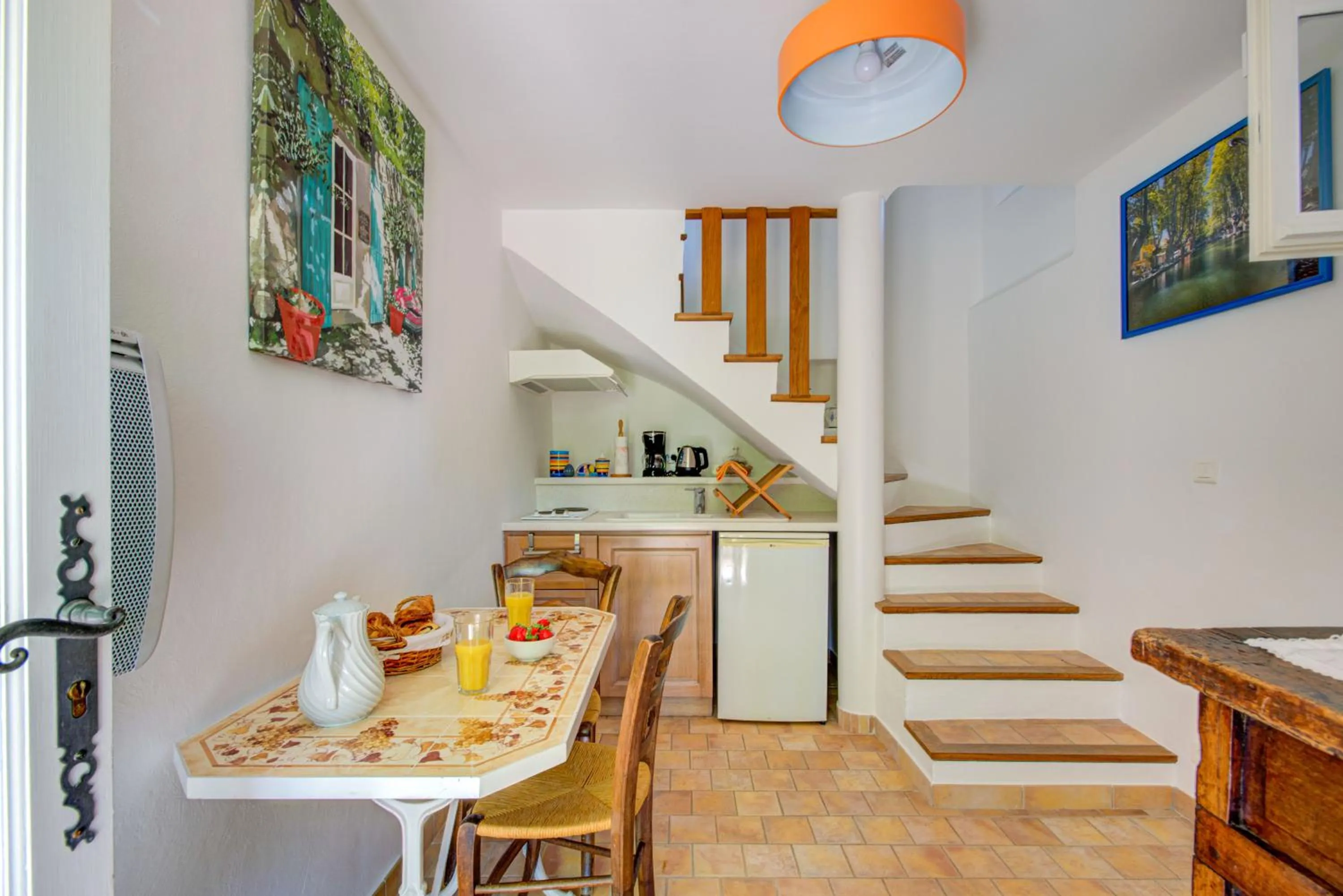 Kitchen or kitchenette in Les Chambres du Perussier