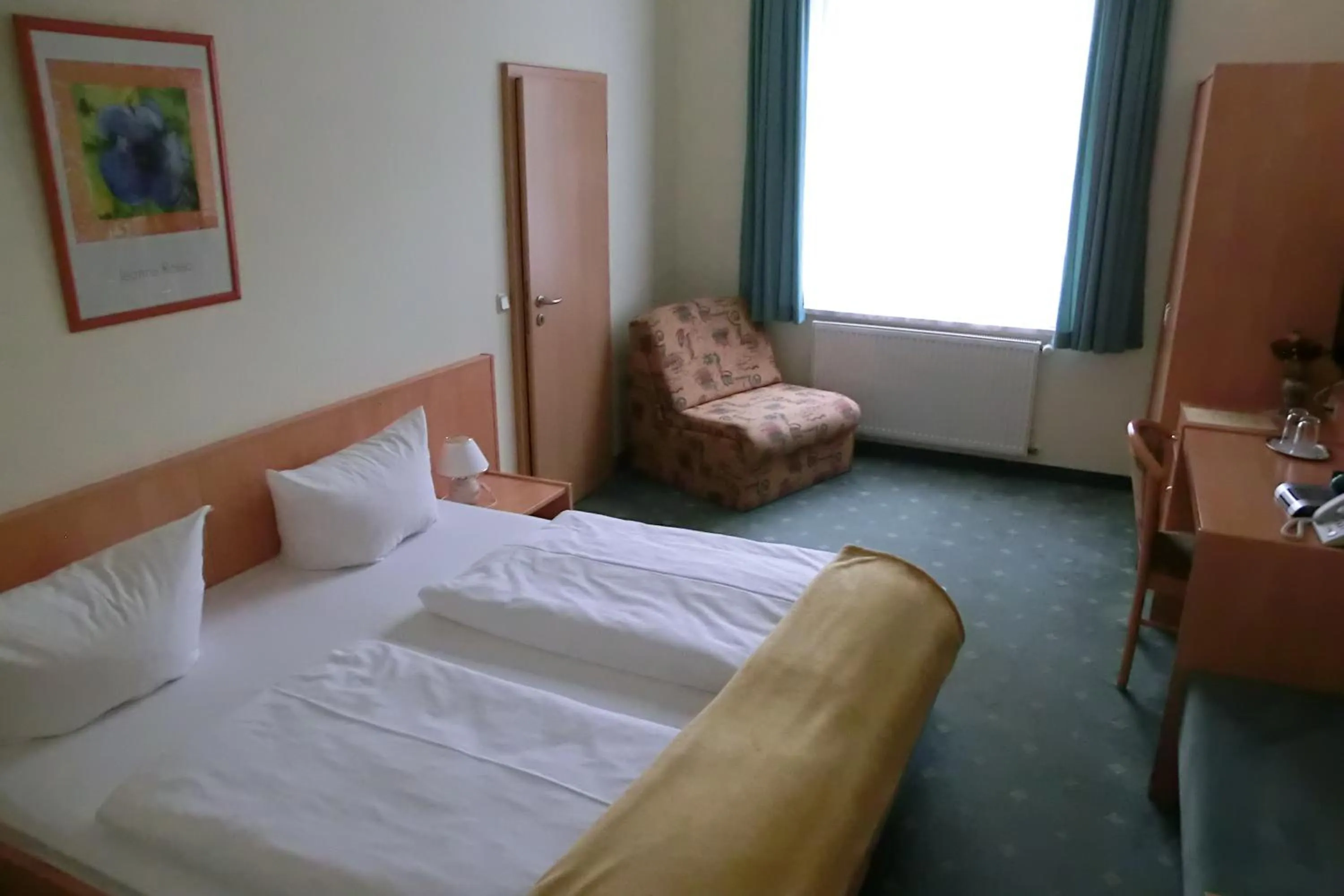 Photo of the whole room in Hotel Garni am Schlosspark