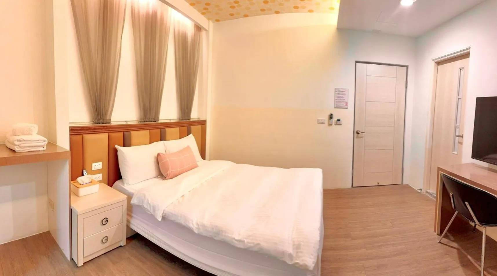 Photo of the whole room, Bed in 綠島海灣會館Bay Resort