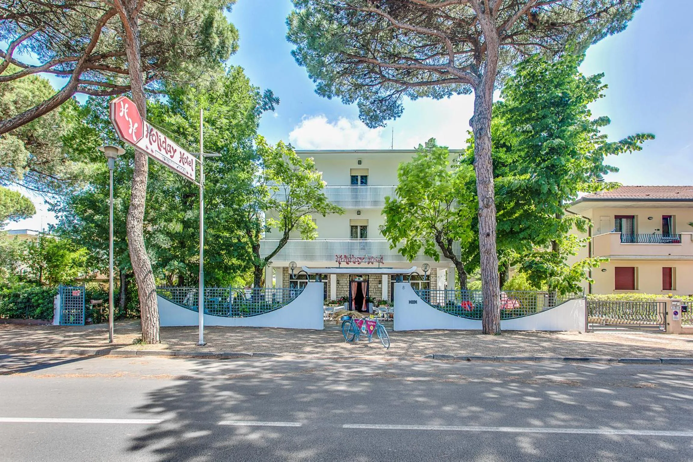 Property building in Holiday