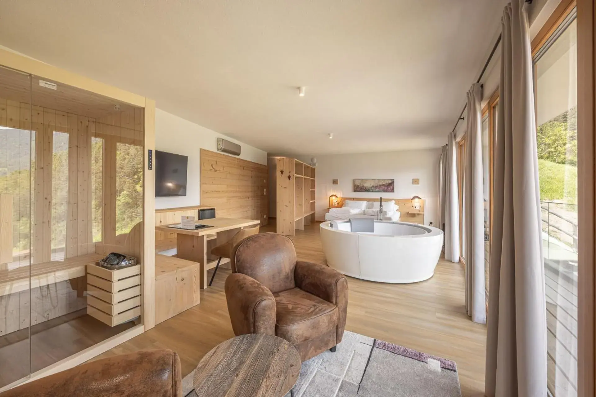 Junior Suite with Terrace - single occupancy in Giallo Dolomiti Wellness Junior Suite with Terrace - single occupancy in Giallo Dolomiti Wellness