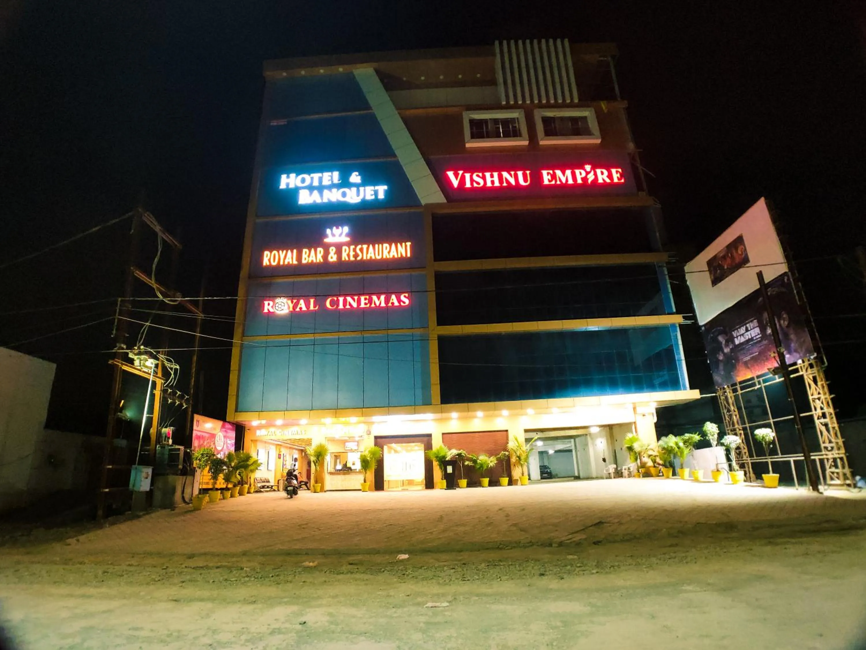 Property building in Hotel Vishnu Empire