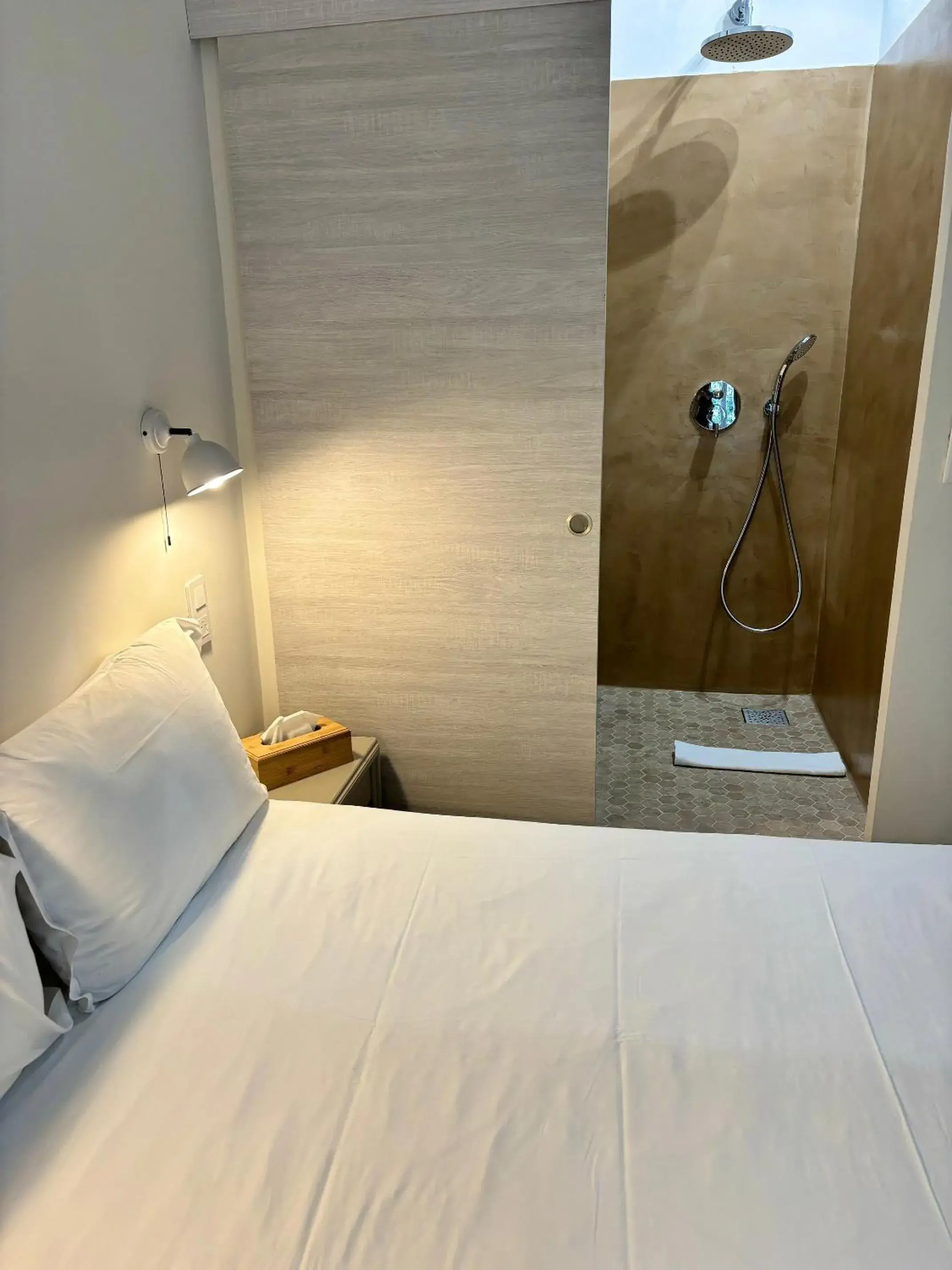 Standard Double Room in Hotel Bonaparte Standard Double Room in Hotel Bonaparte