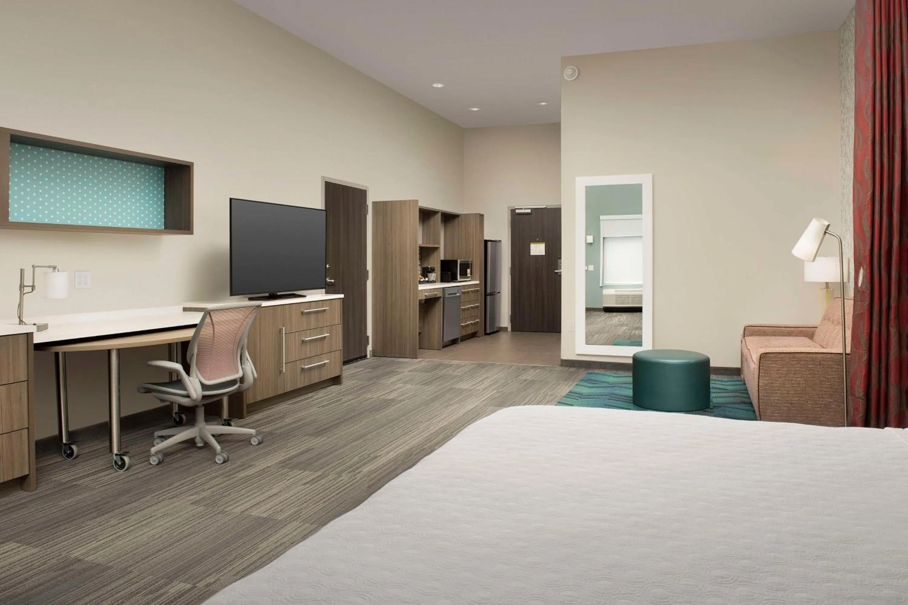 Bedroom, Bed in Home2 Suites By Hilton Clovis Fresno Airport