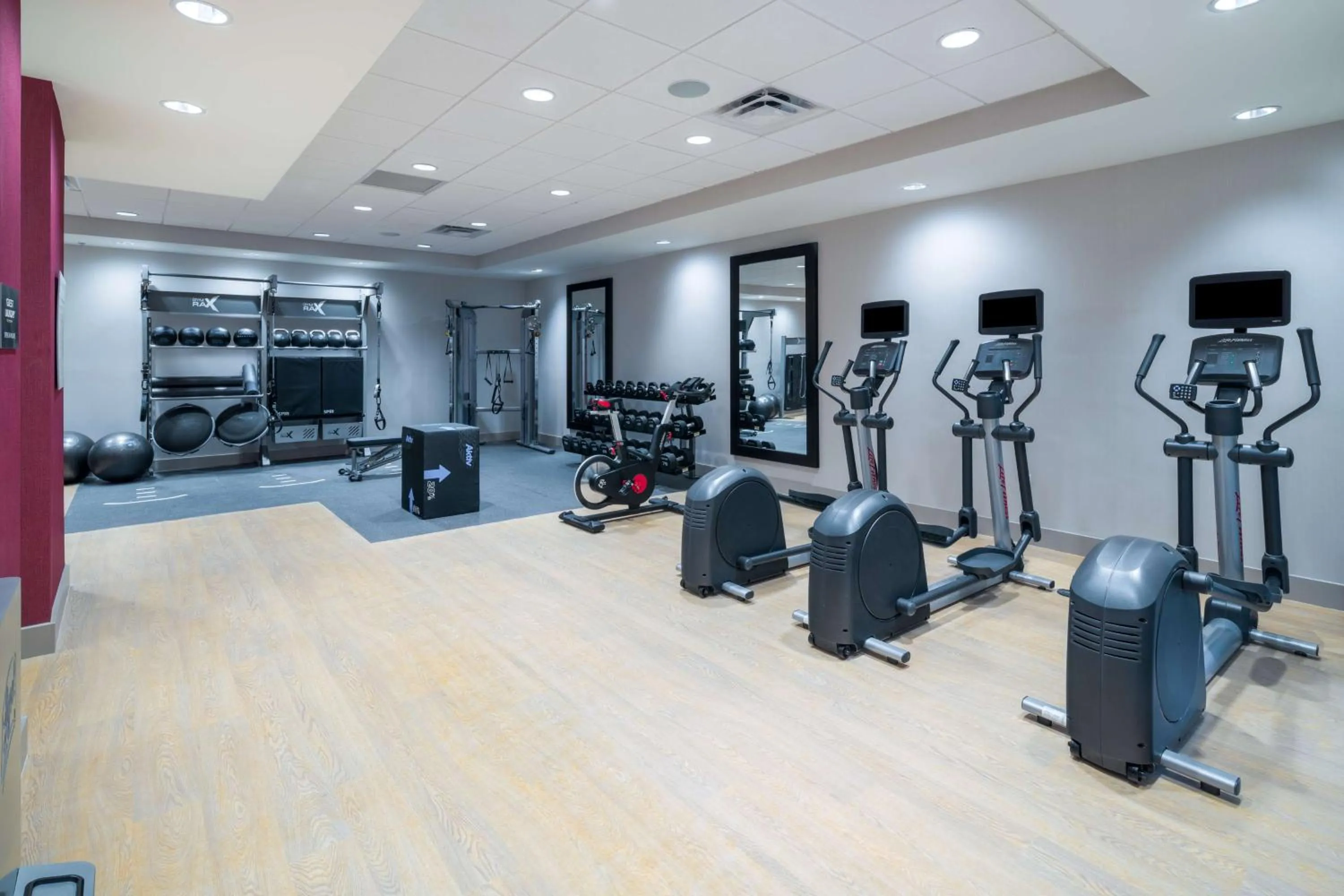 Fitness centre/facilities in Home2 Suites By Hilton Brunswick