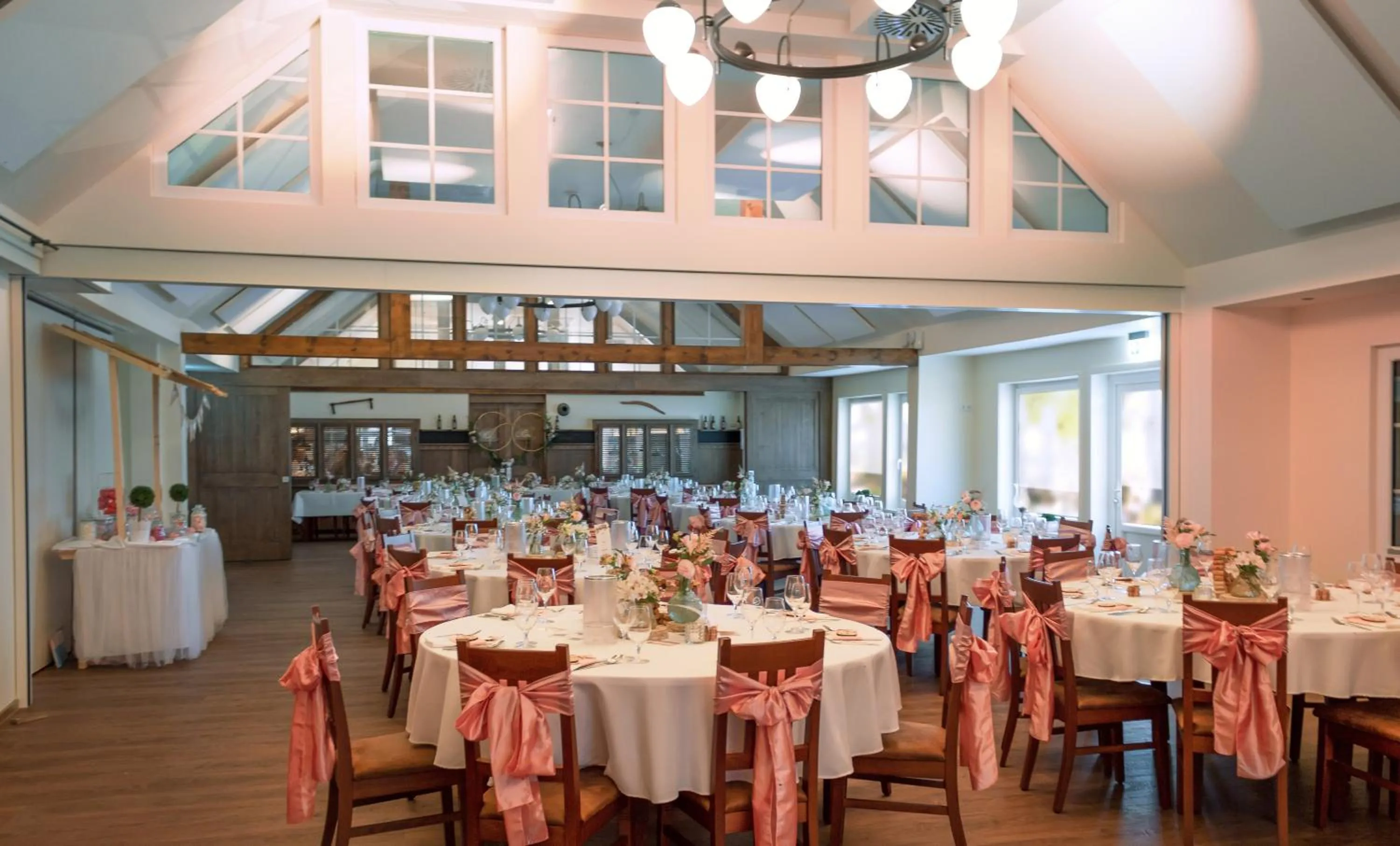 wedding in Hotel Grohnder Fährhaus