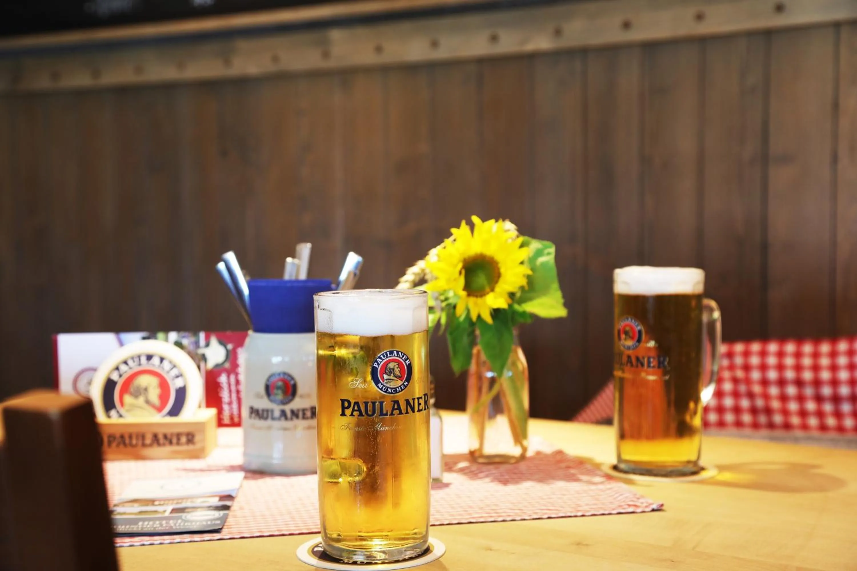 Restaurant/places to eat in Hotel Grohnder Fährhaus