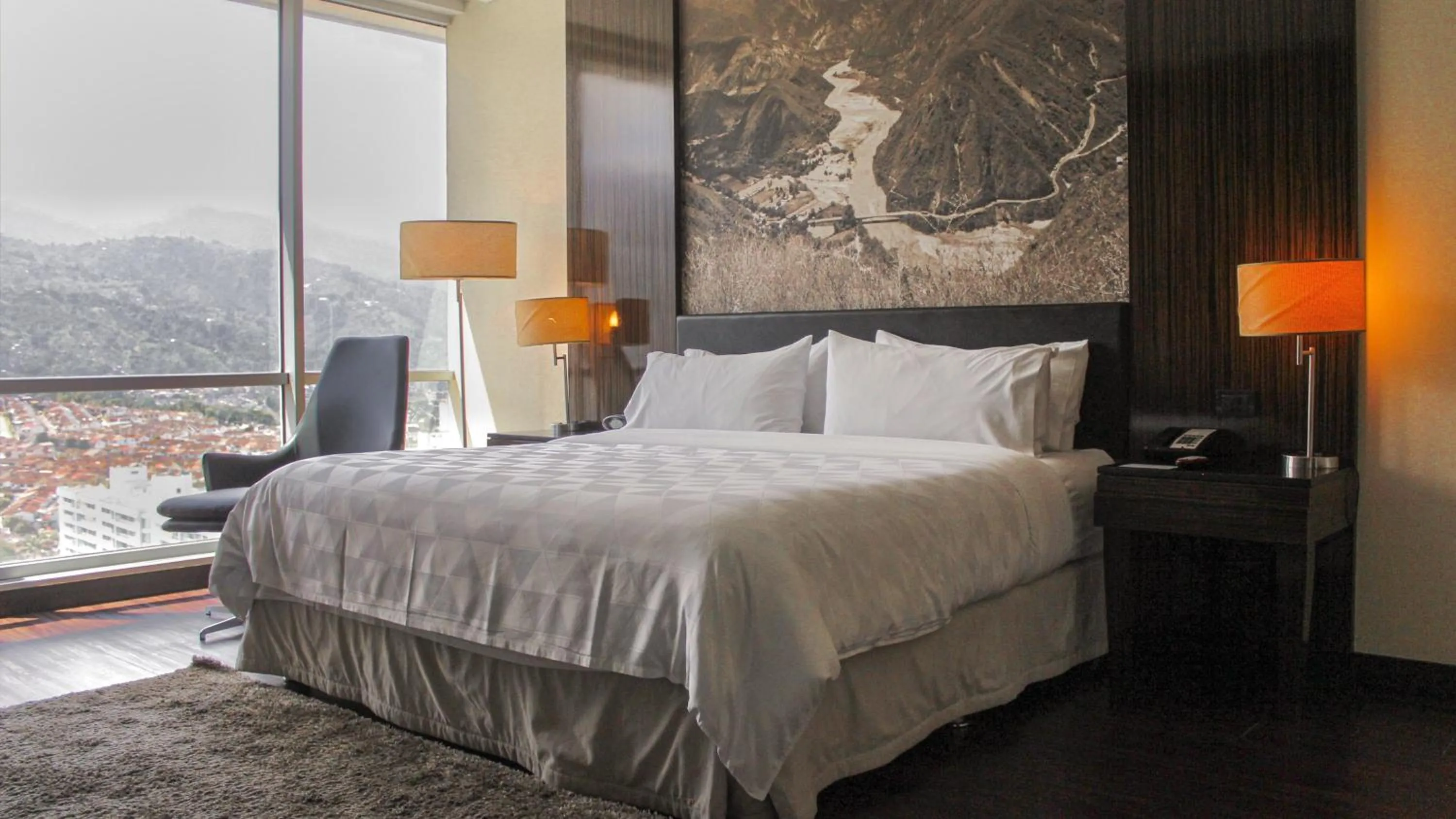 Bedroom, Bed in Holiday Inn Bucaramanga Cacique by IHG