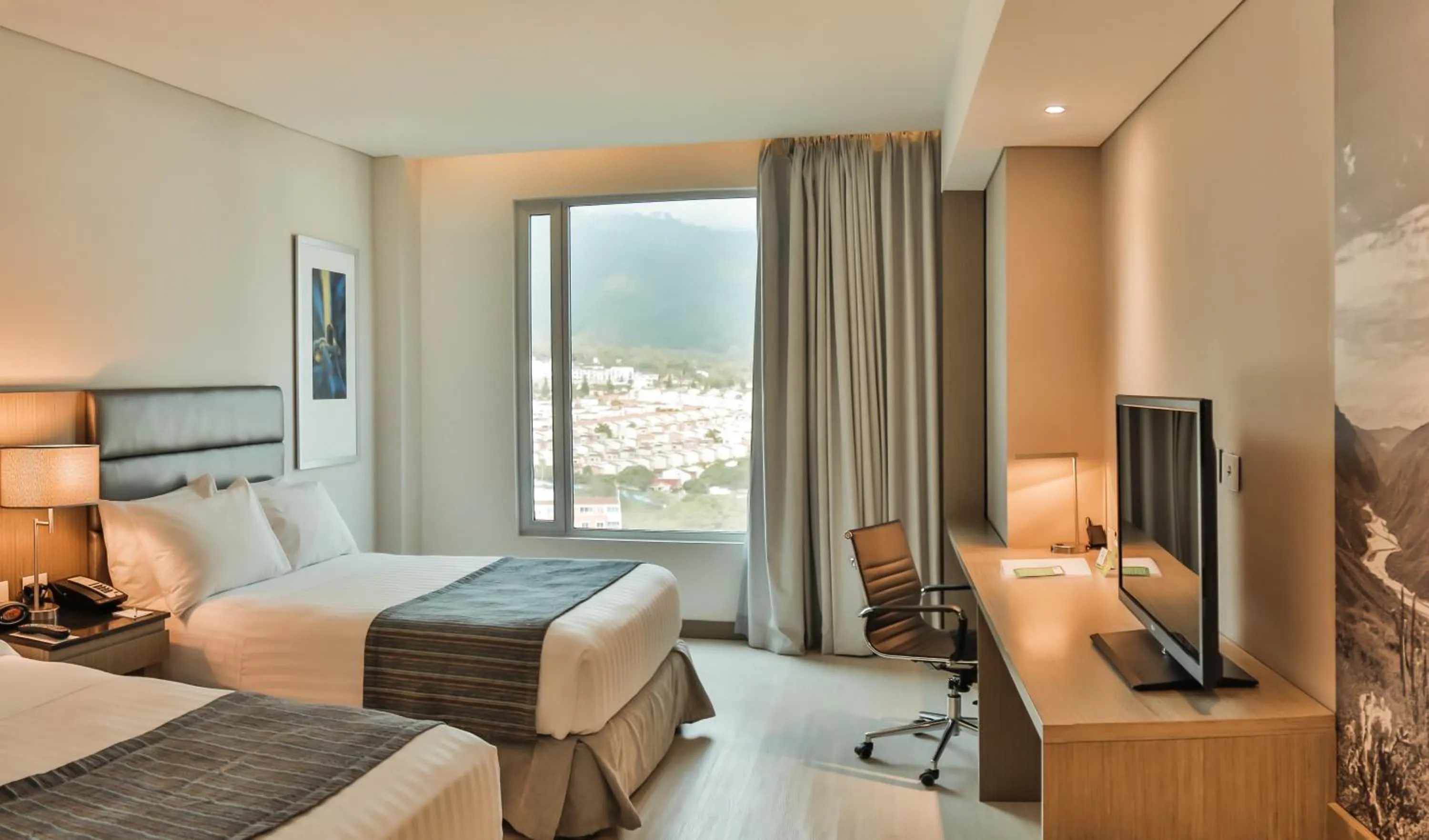 Bed in Holiday Inn Bucaramanga Cacique by IHG