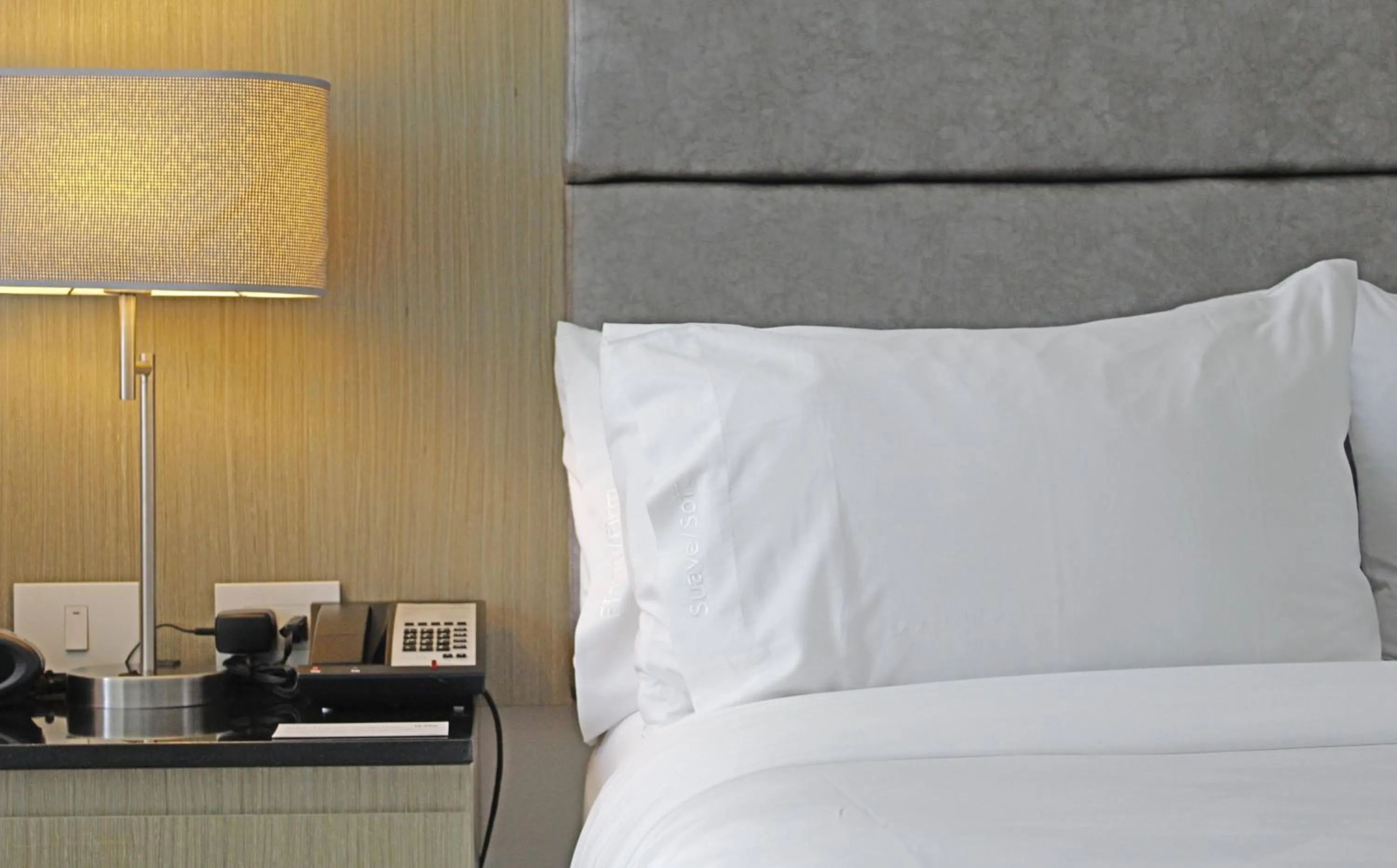 Photo of the whole room, Bed in Holiday Inn Bucaramanga Cacique by IHG