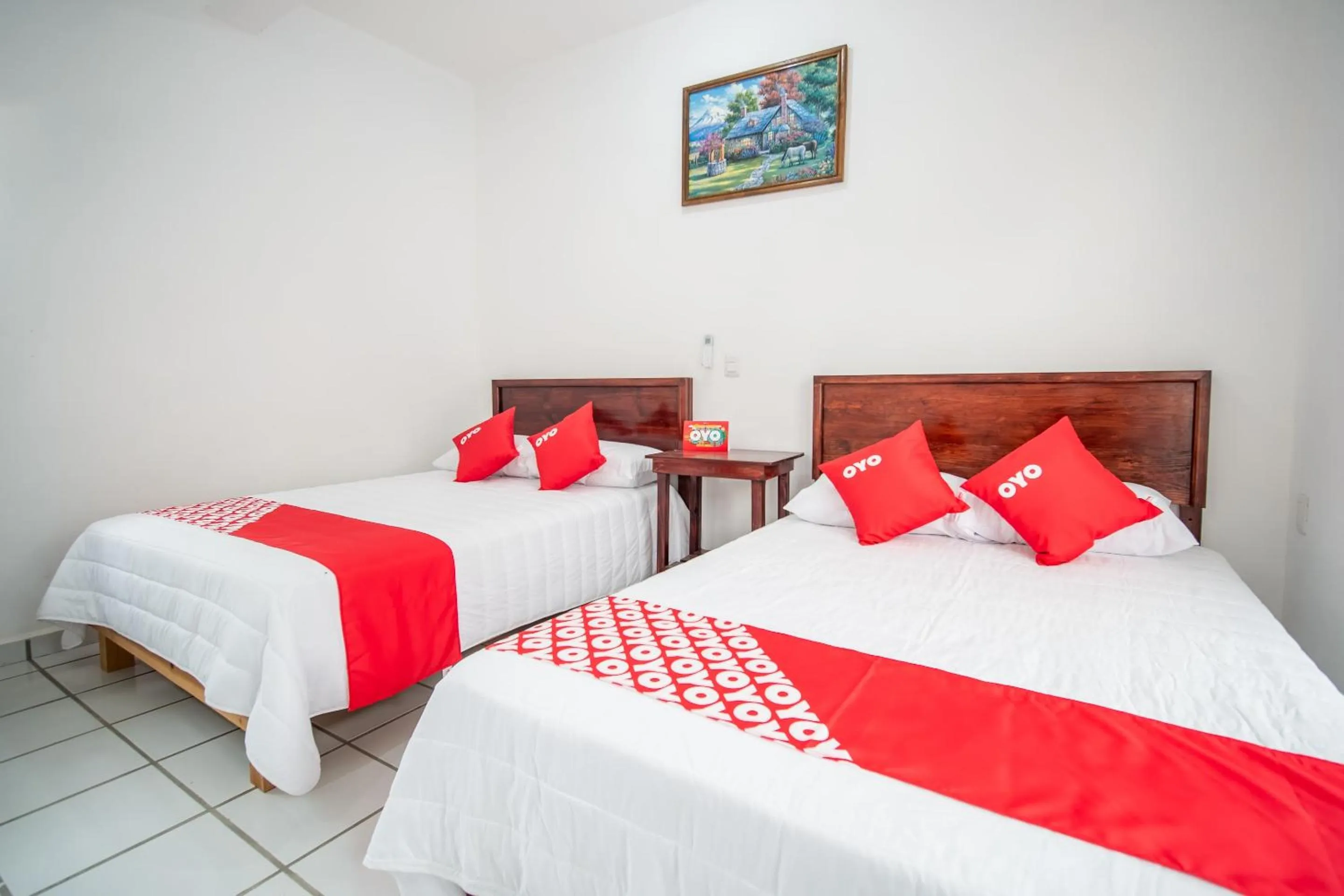 Bedroom, Bed in OYO Hotel Posada San Vicente, Huatulco