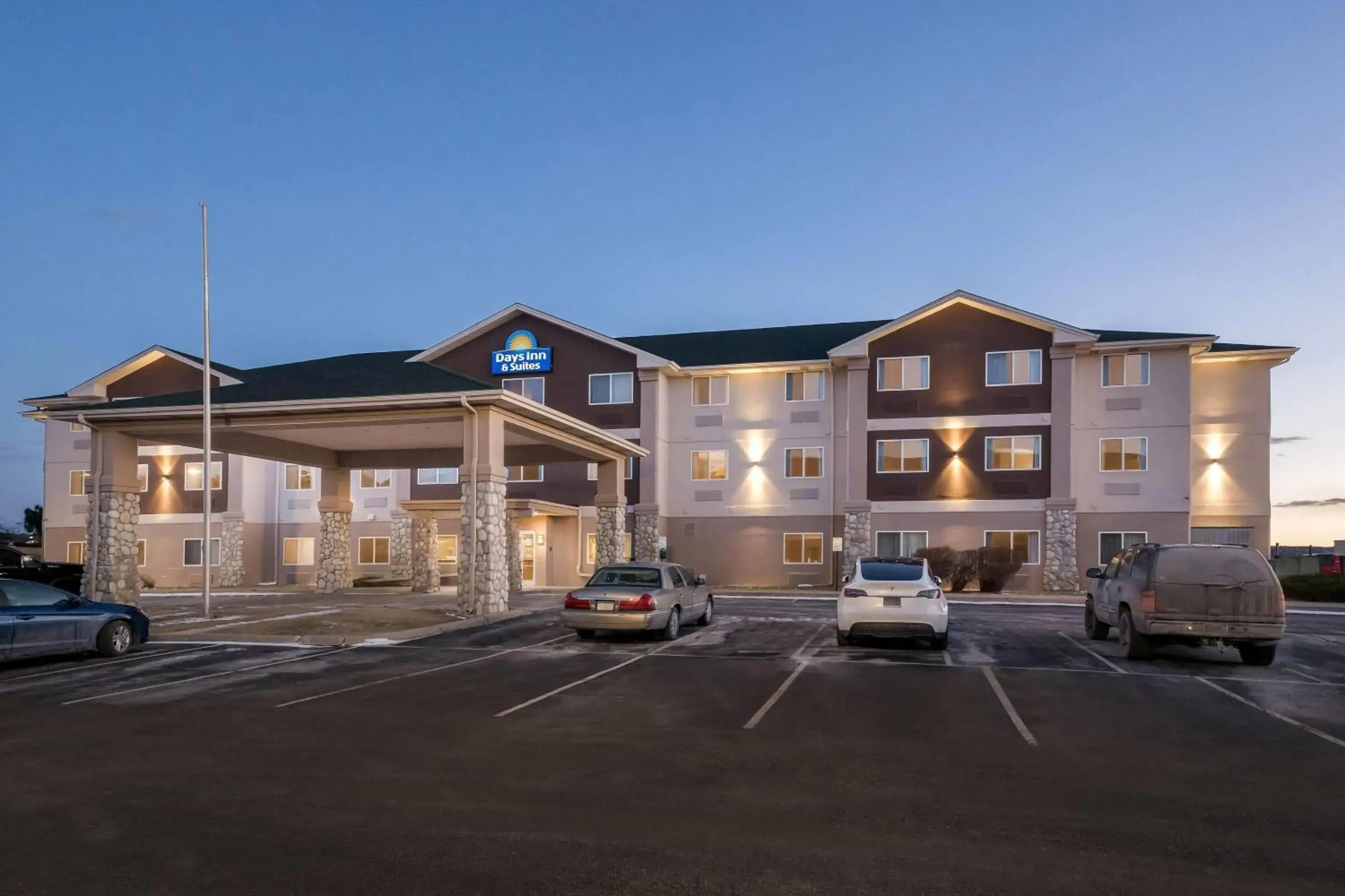 Days Inn & Suites by Wyndham Castle Rock Days Inn & Suites by Wyndham Castle Rock
