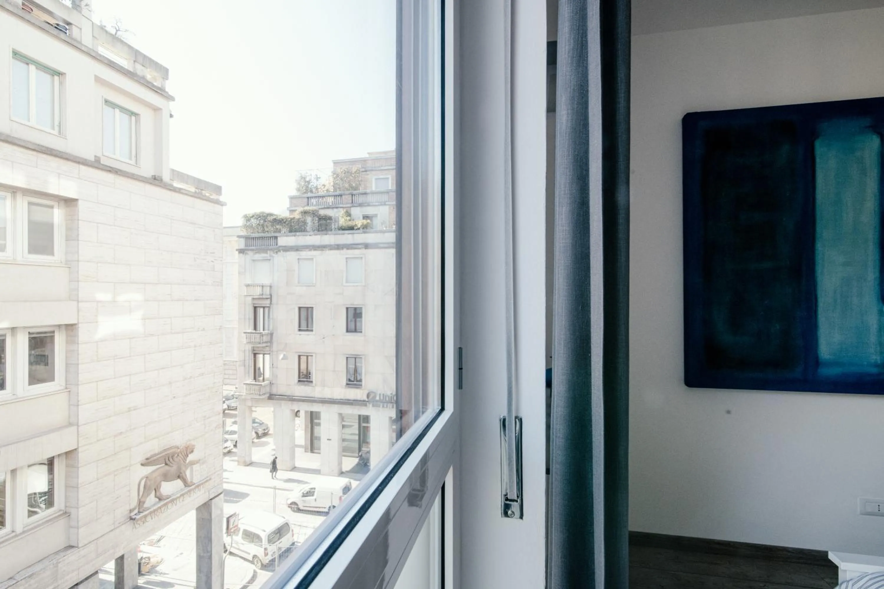 City view in Mark's Gallery Apartment by MyHomeInComo