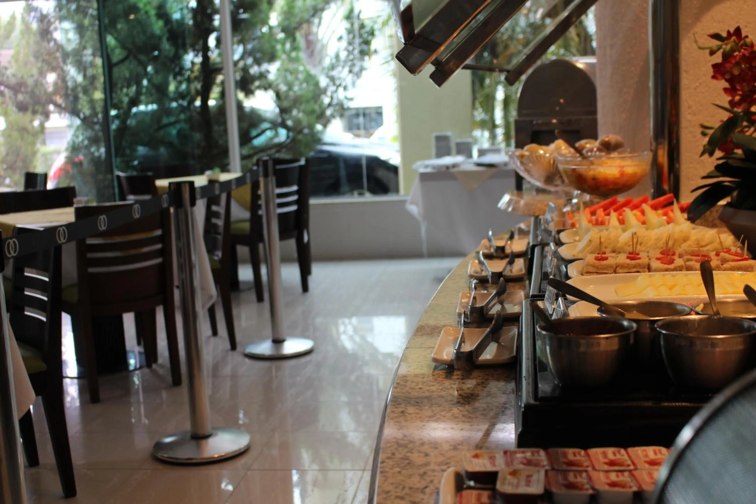 Food and drinks in Hotel Aliança Express