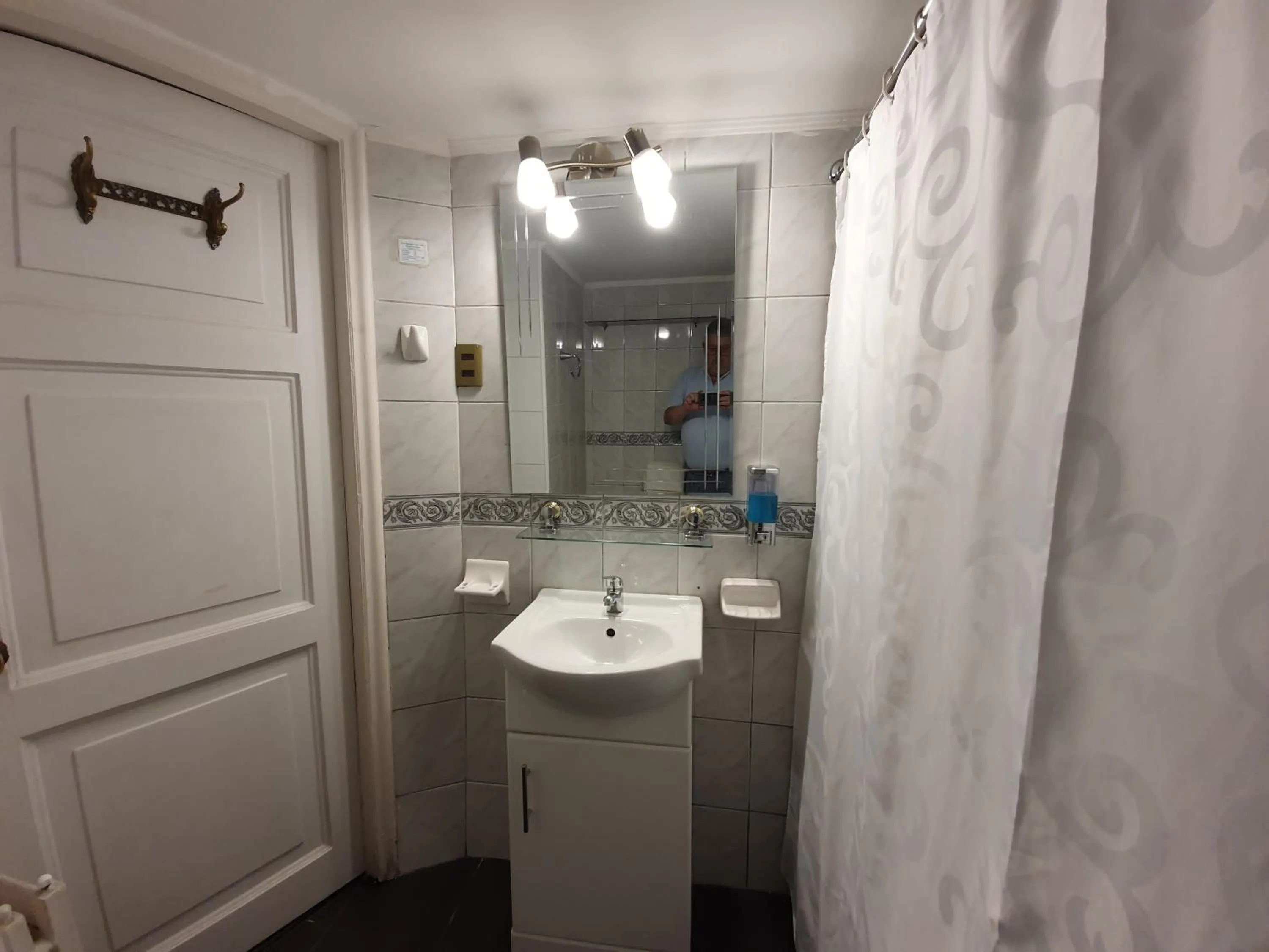 Bathroom in Hotel Foresta