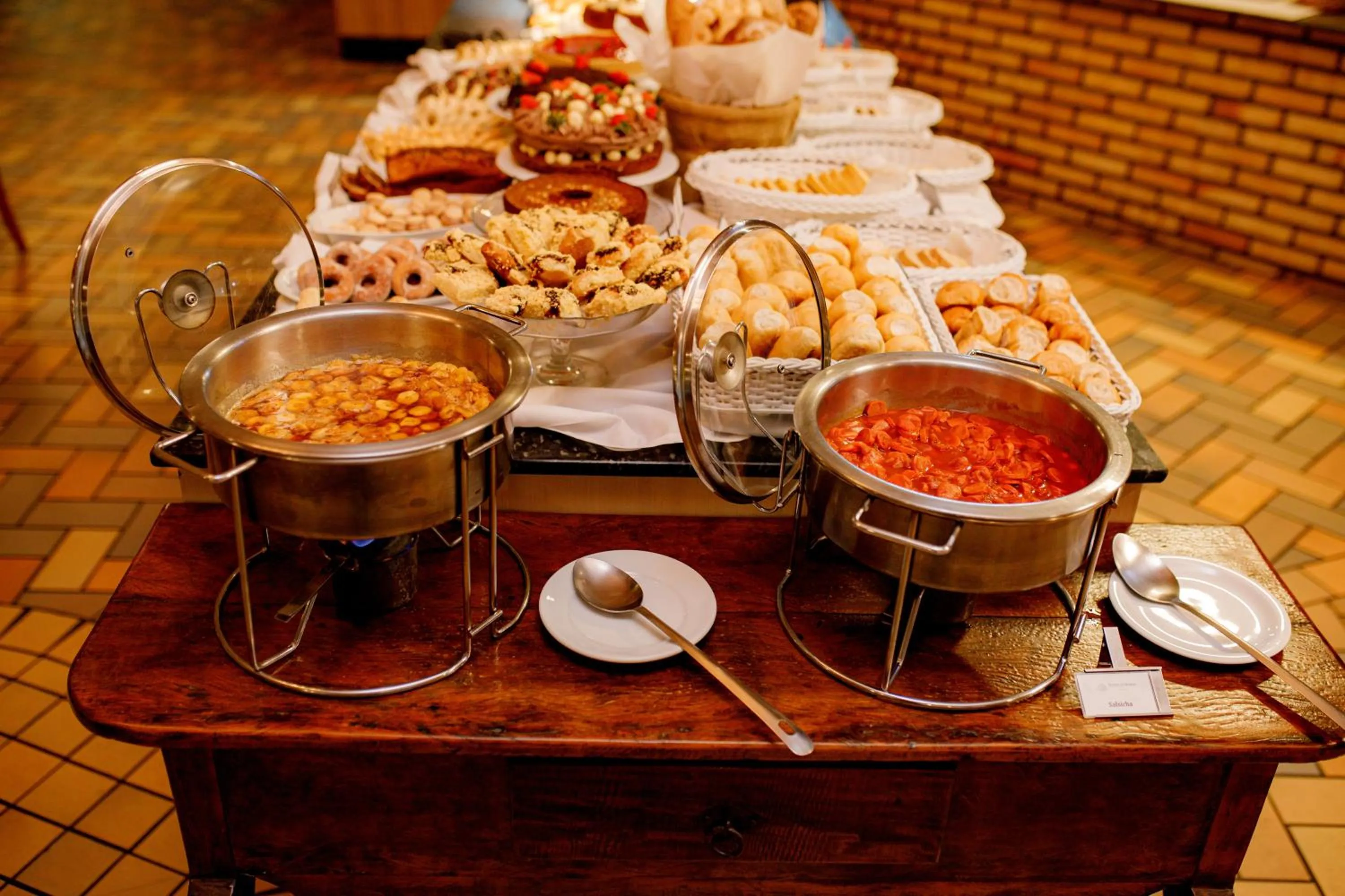 Restaurant/places to eat in Águas de Palmas Resort