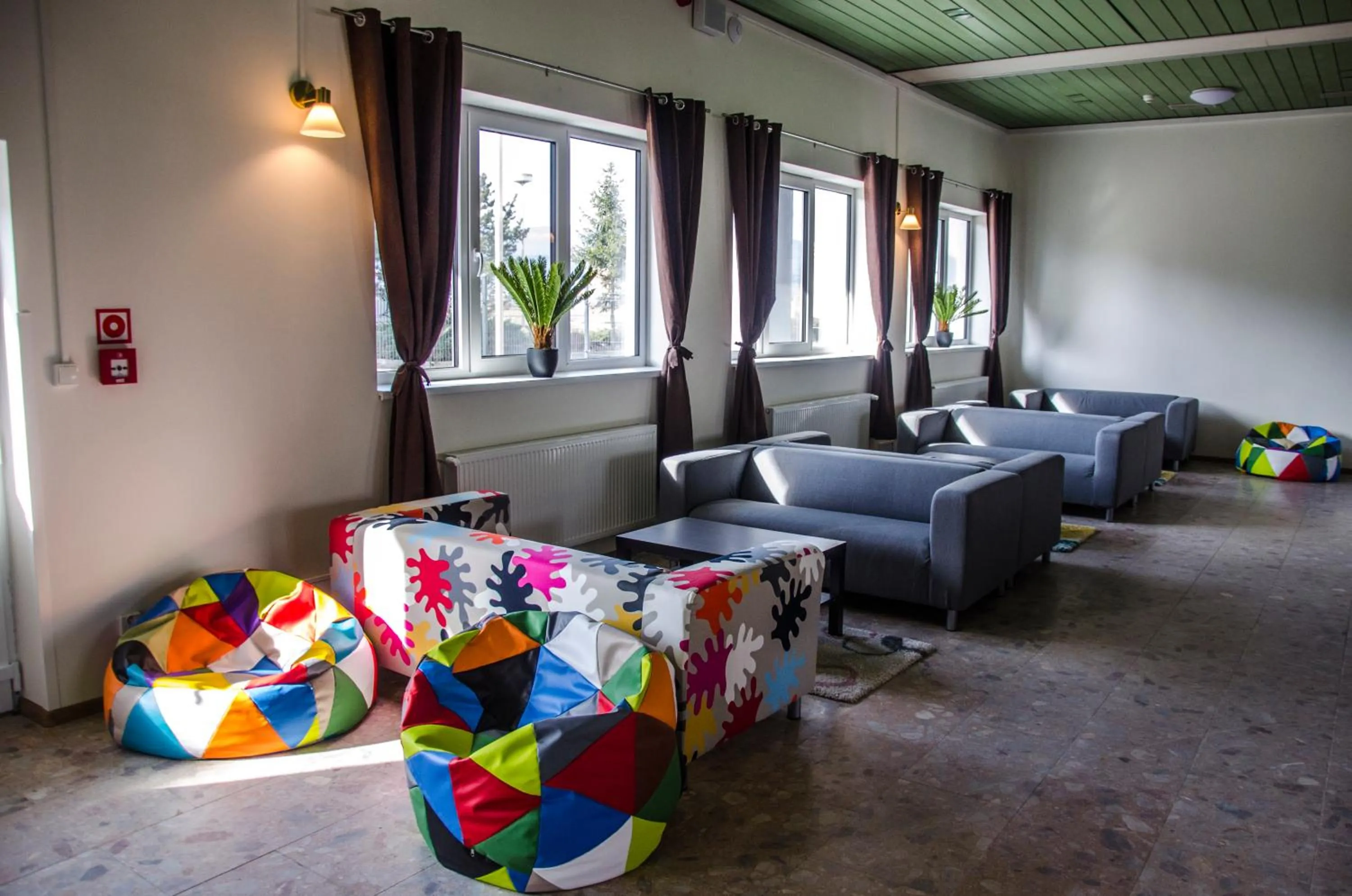 Billiard in Ubytovňa Milex