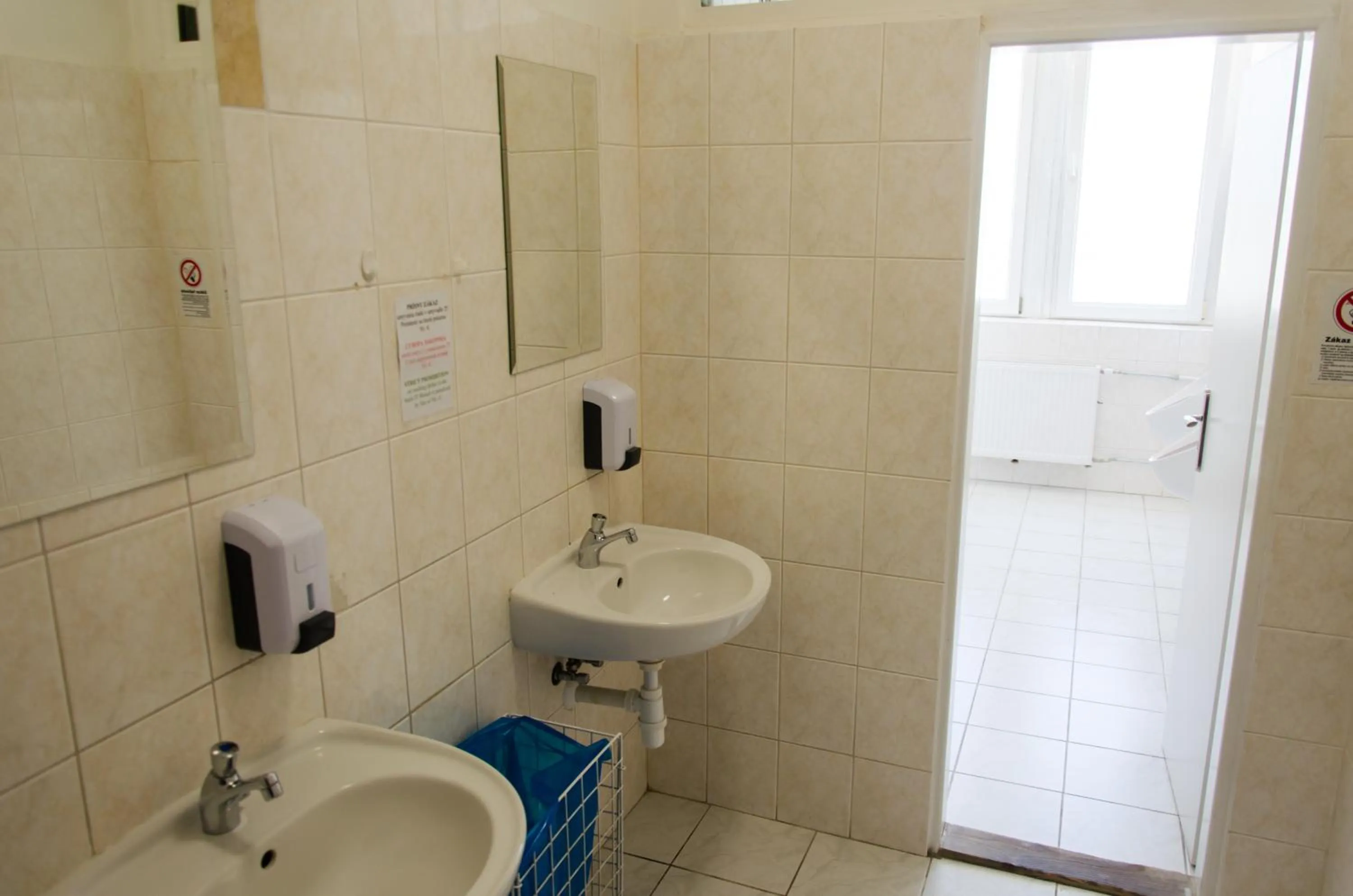 Toilet in Ubytovňa Milex