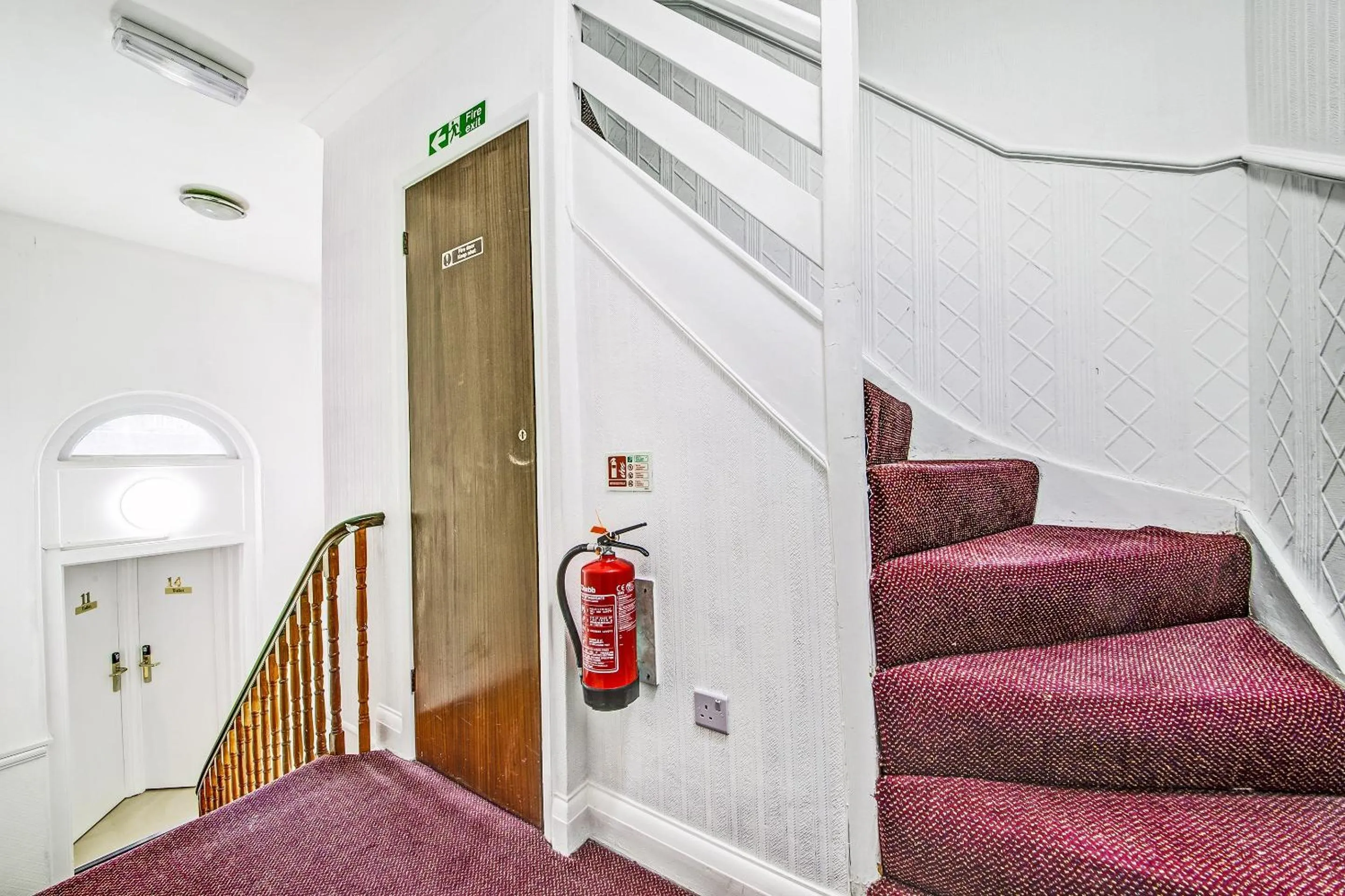 Lobby or reception in The Sherwood Palm Hotel, Torquay Beach