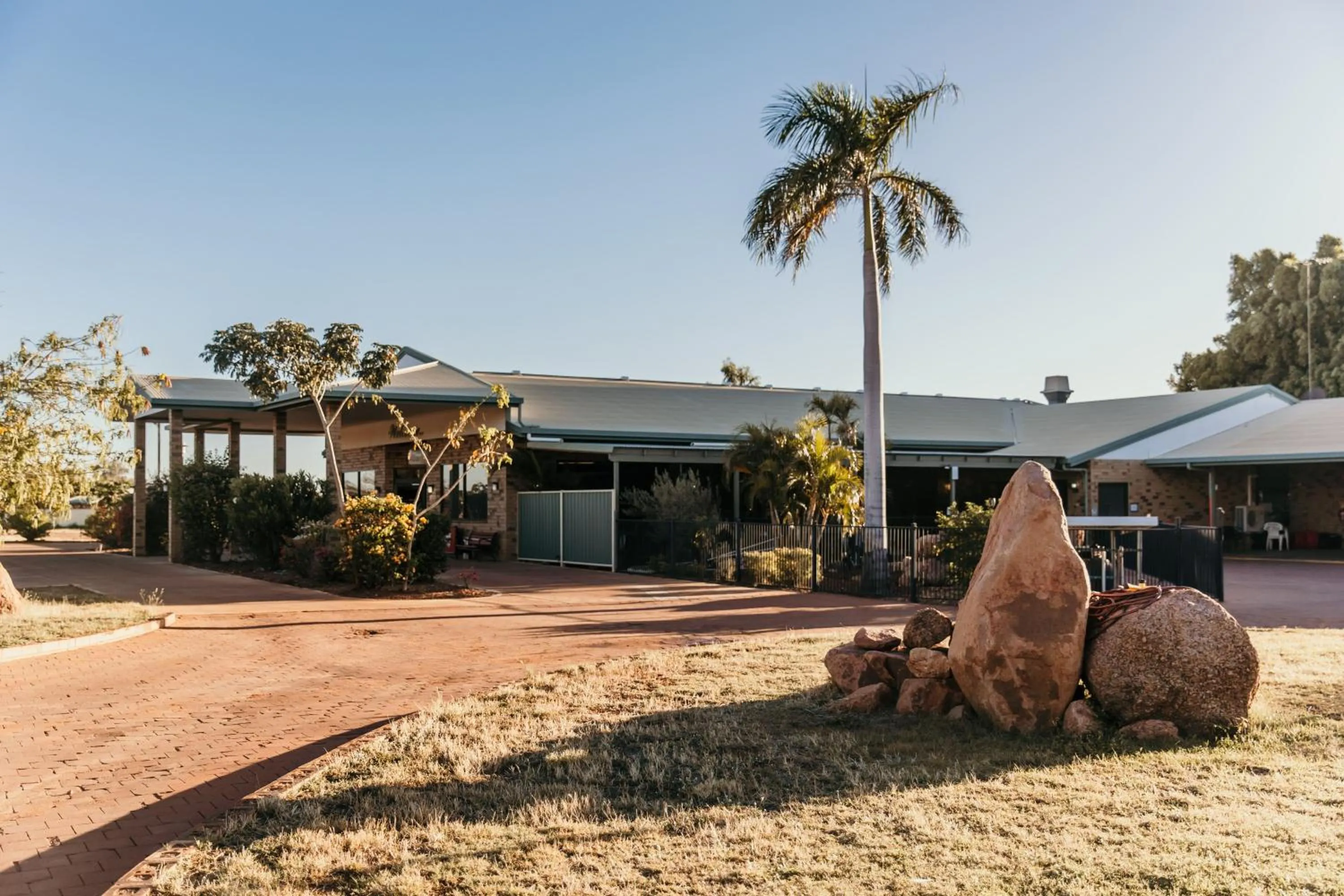 Property building in Abacus Motel