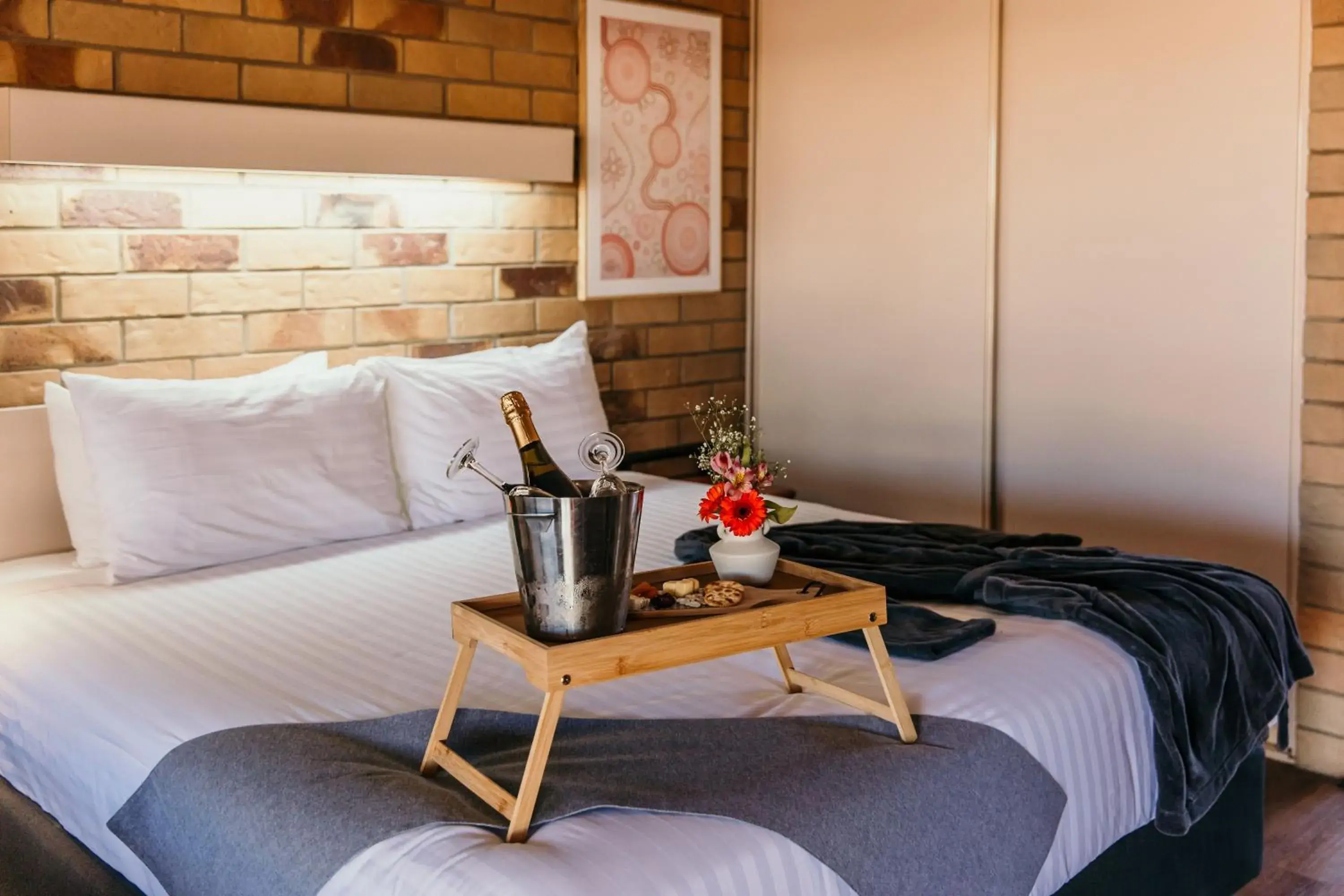 King Room with Spa Bath in Abacus Motel King Room with Spa Bath in Abacus Motel