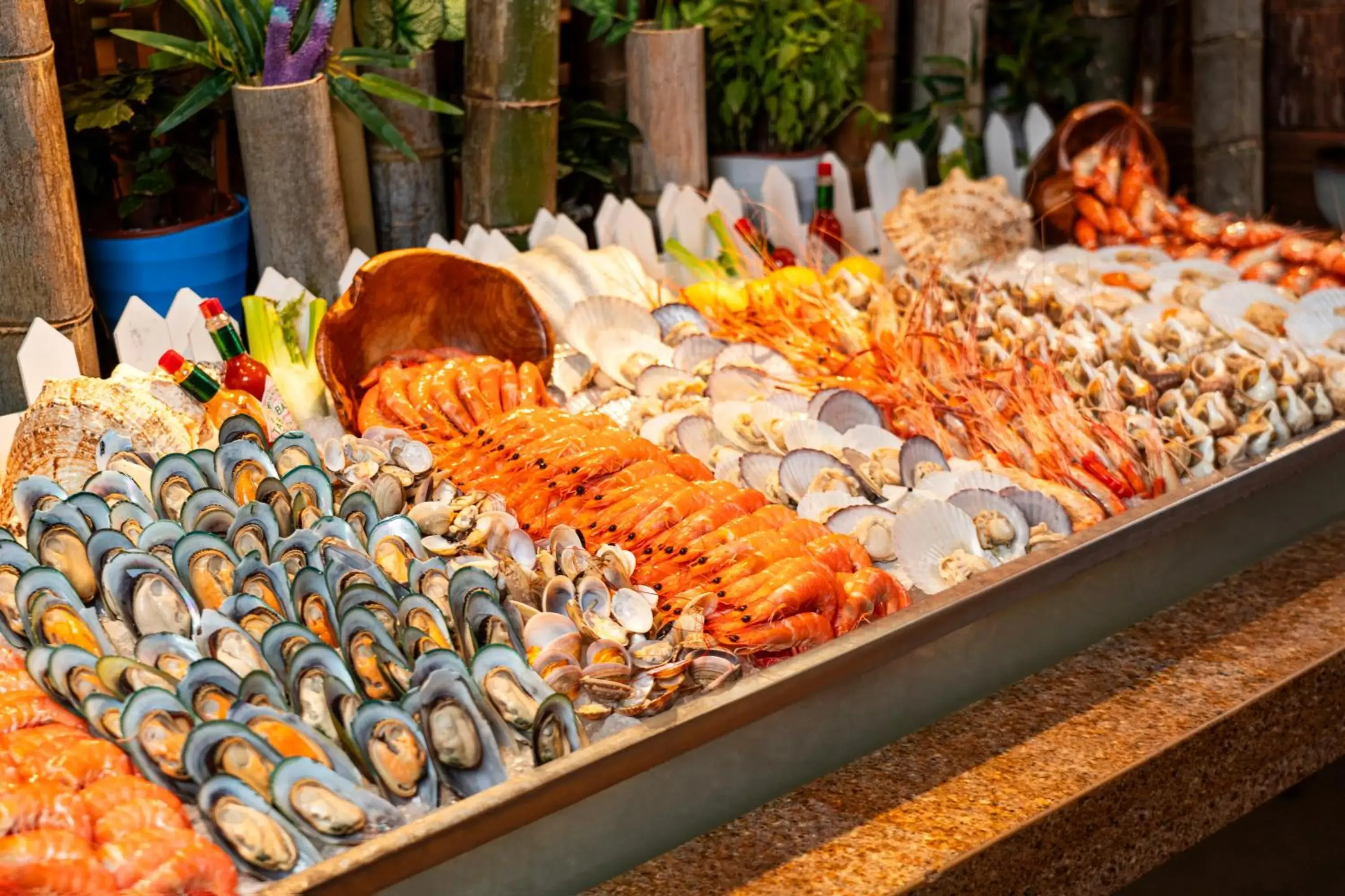 Restaurant/places to eat in DoubleTree by Hilton Guangzhou - Near Beijing Road Pedestrian Street Restaurant/places to eat in DoubleTree by Hilton Guangzhou - Near Beijing Road Pedestrian Street