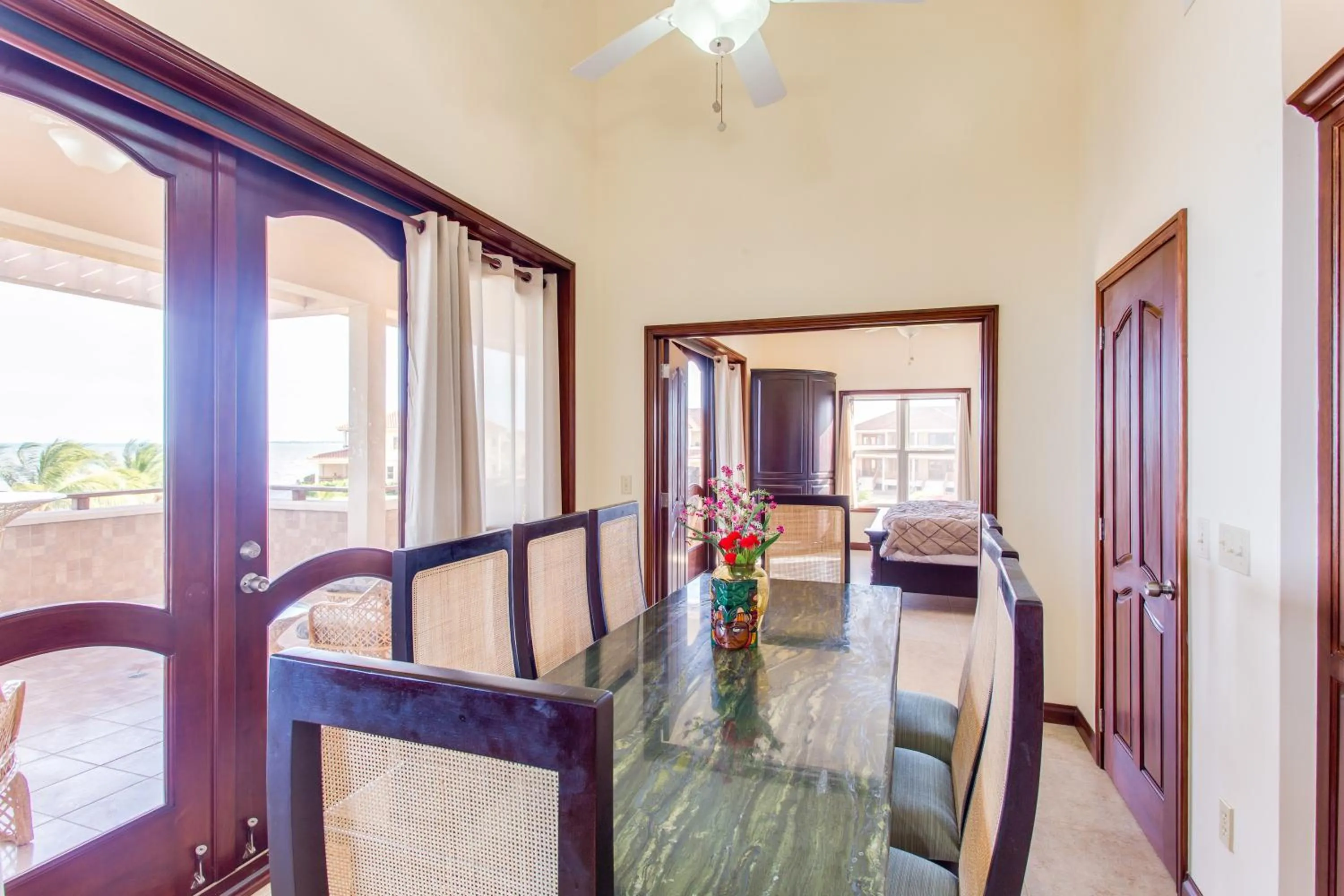 Dining area in Seiri del Mar