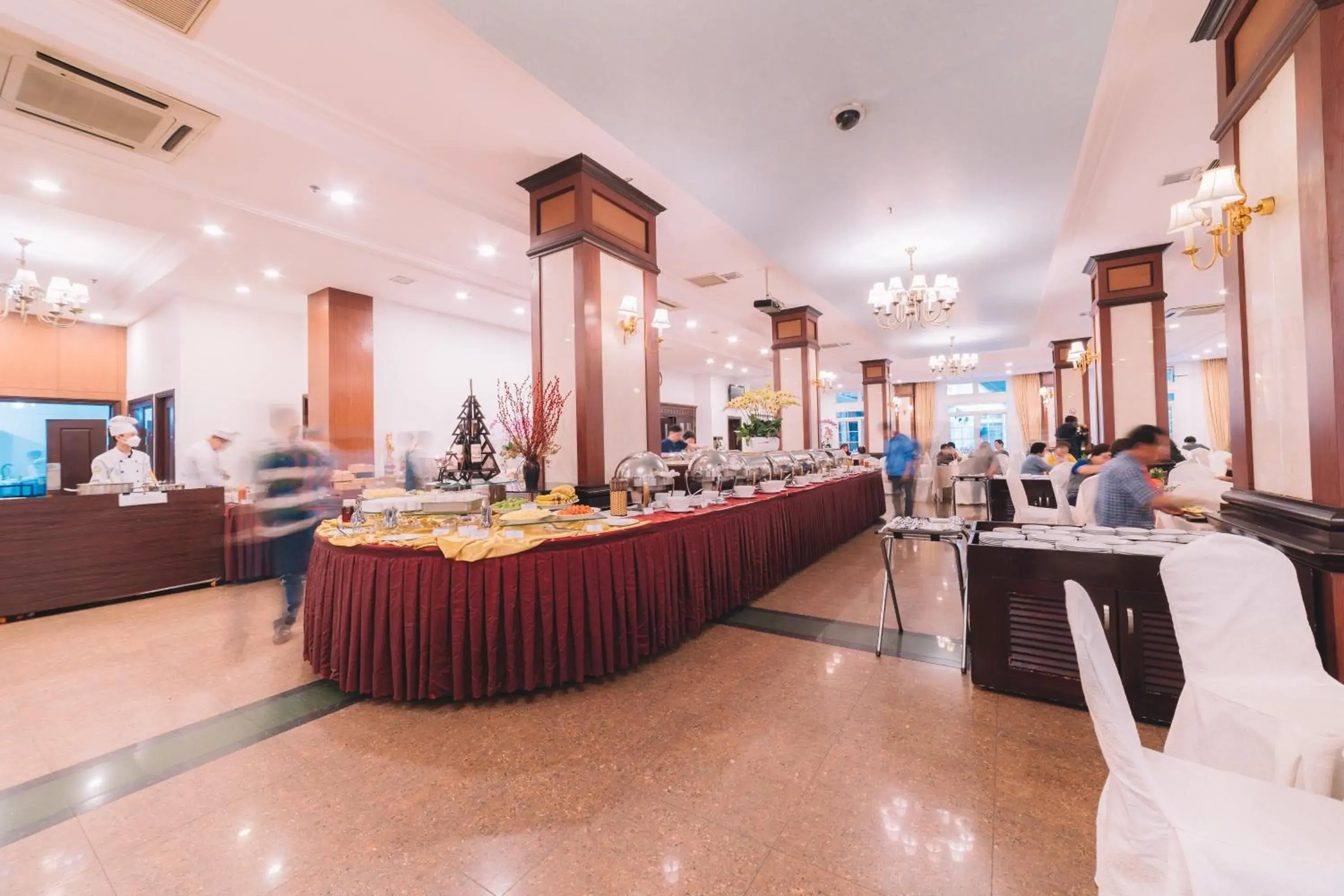 Buffet breakfast in Saigon Dalat Hotel Buffet breakfast in Saigon Dalat Hotel